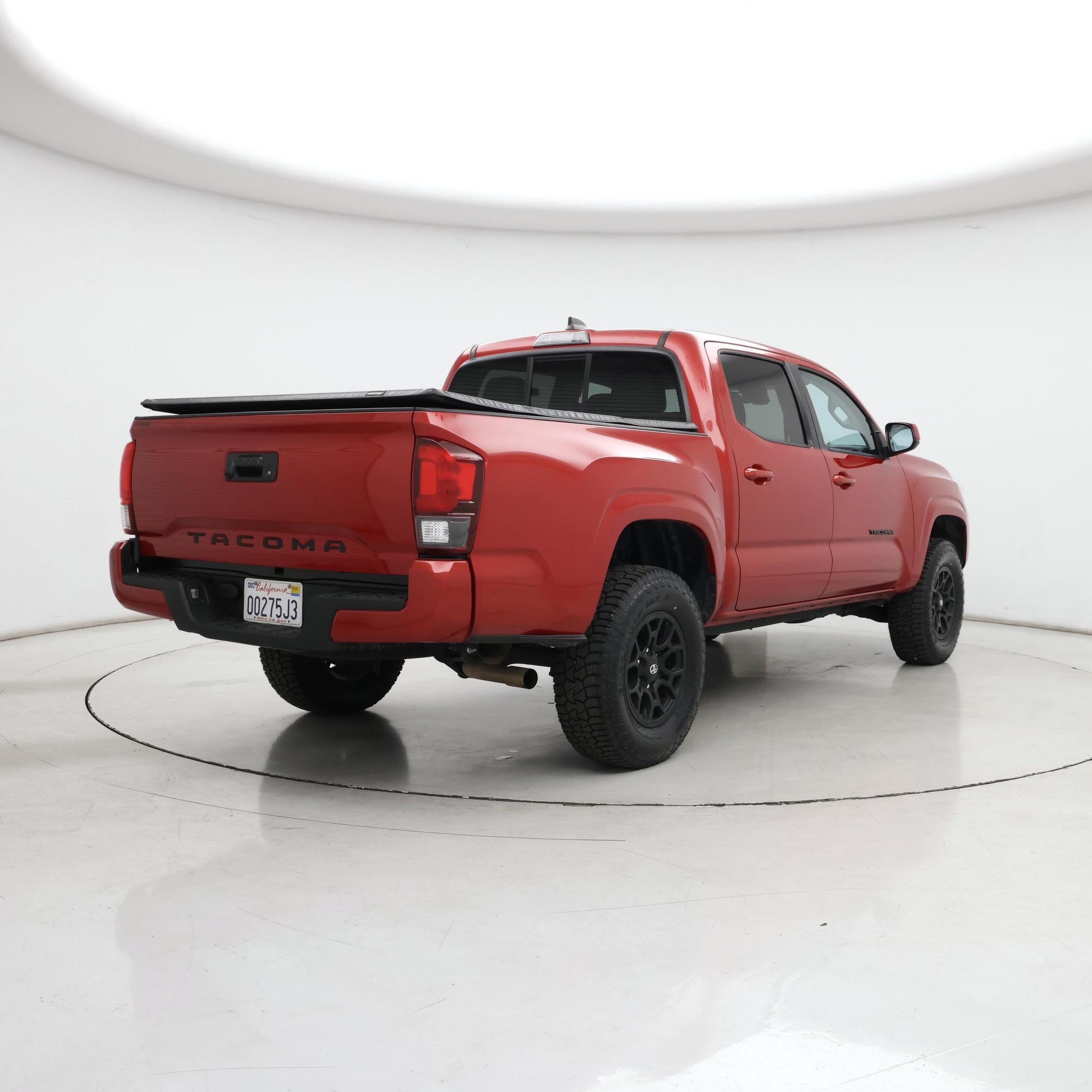 Thumbnail: 2021 Toyota Tacoma - 8