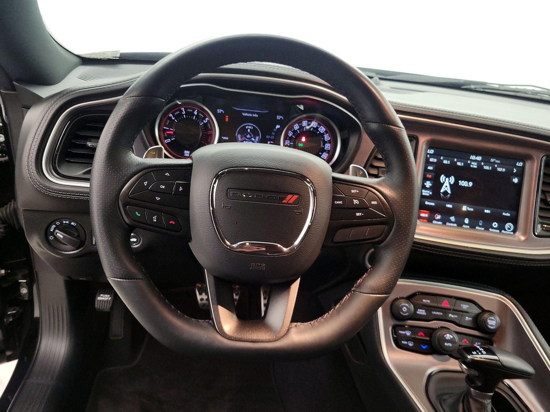 Thumbnail: 2022 Dodge Challenger - 10