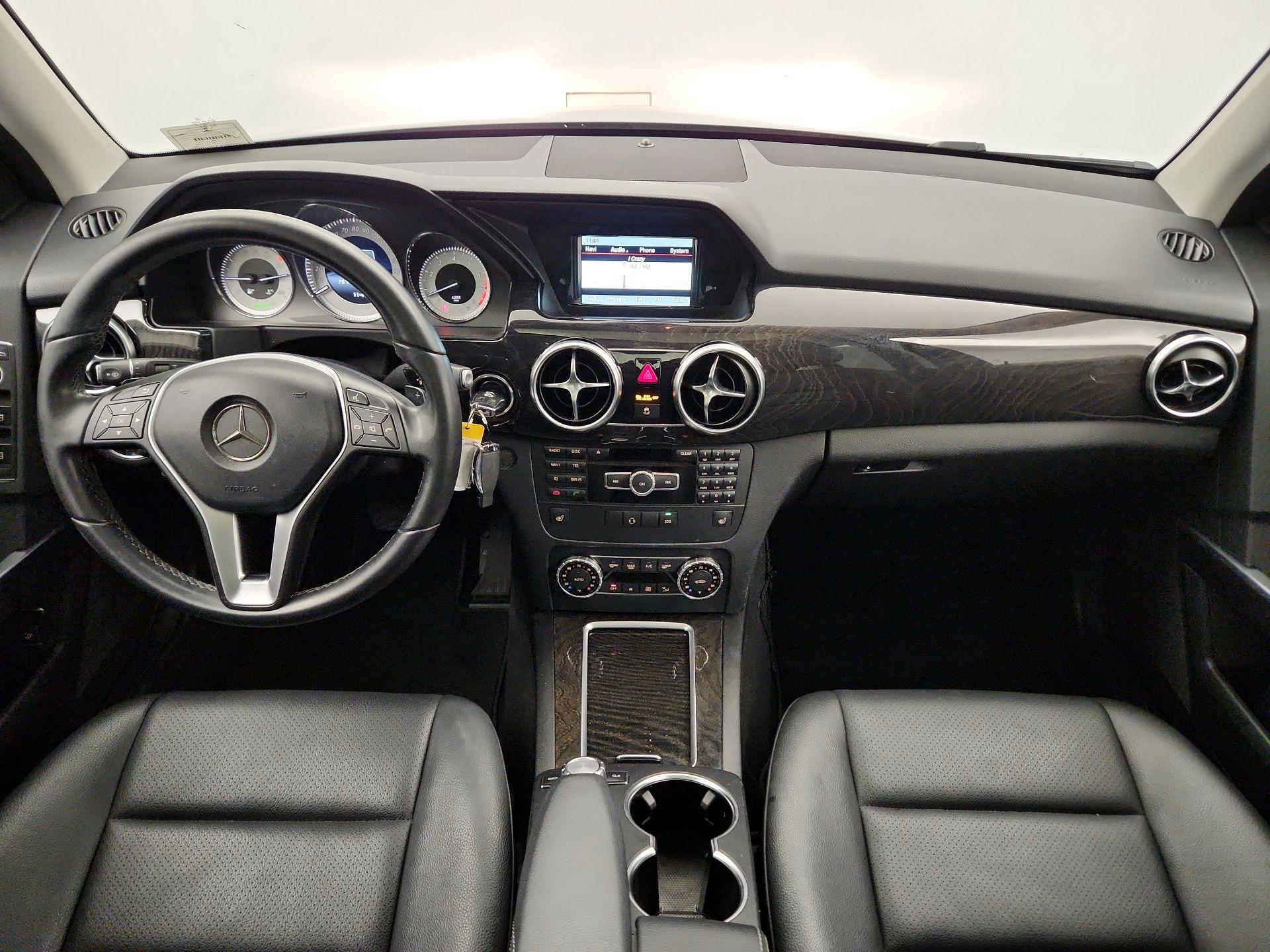 Thumbnail: 2015 Mercedes-Benz GLK - 9
