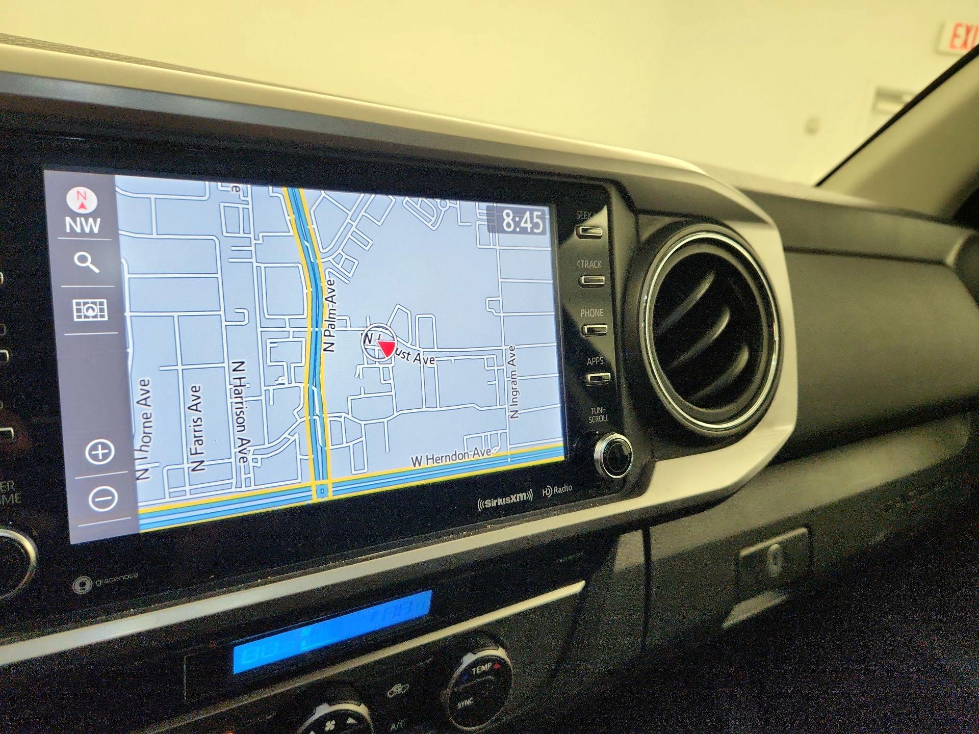 Thumbnail: 2021 Toyota Tacoma - 14