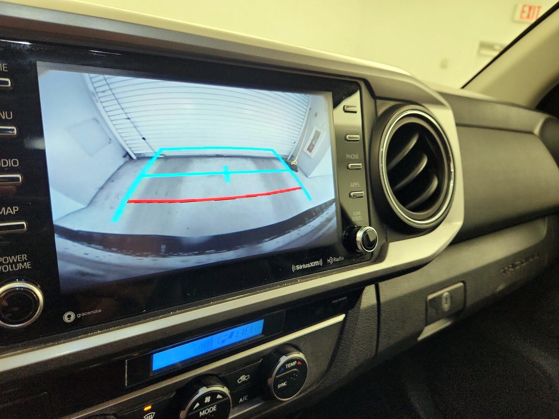 Thumbnail: 2021 Toyota Tacoma - 15