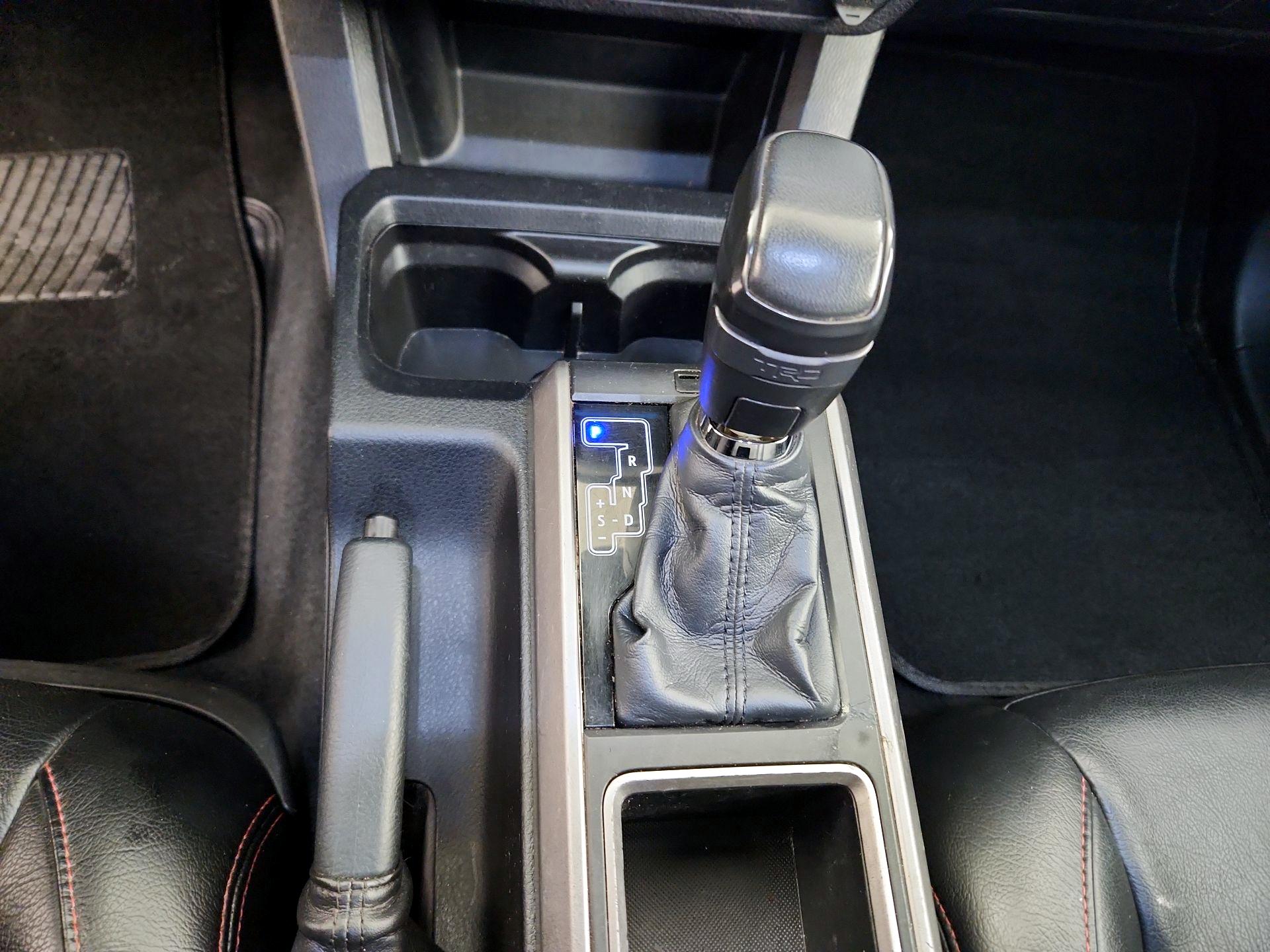 Thumbnail: 2021 Toyota Tacoma - 18