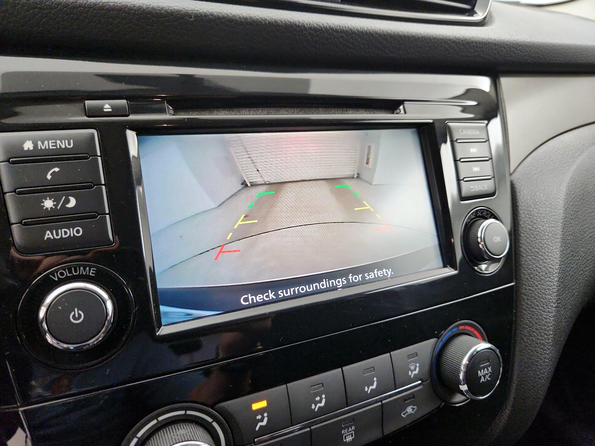 Thumbnail: 2019 Nissan Rogue Sport - 14