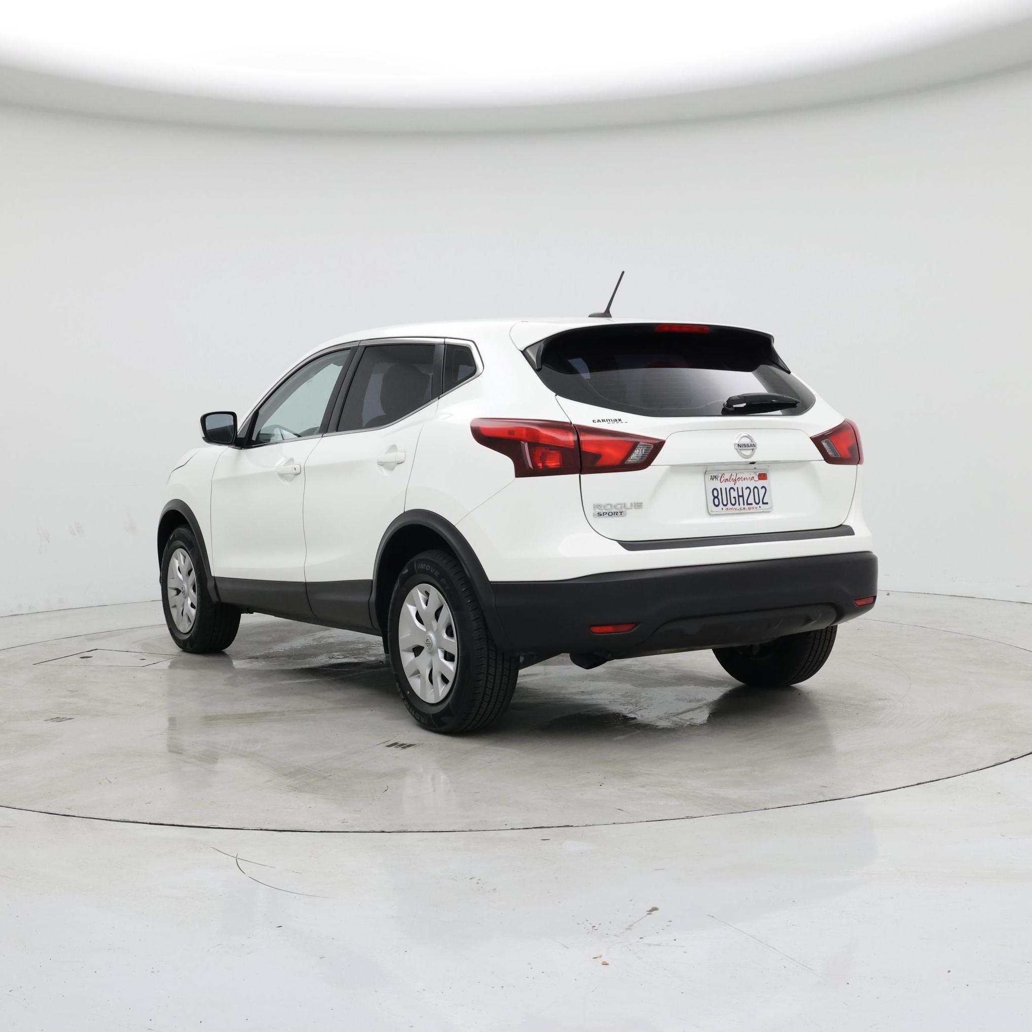 Thumbnail: 2019 Nissan Rogue Sport - 2