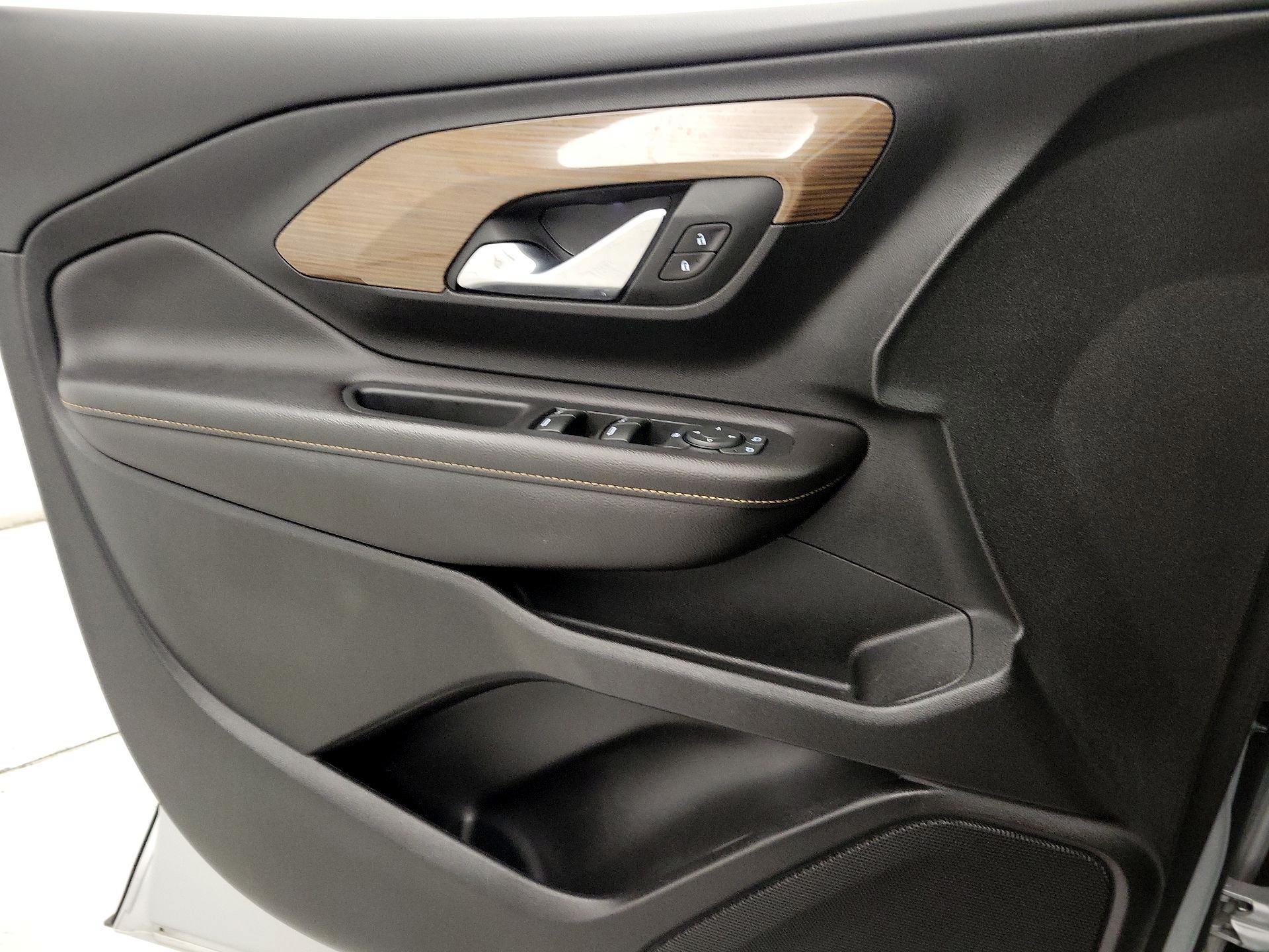 Thumbnail: 2020 GMC Terrain - 12