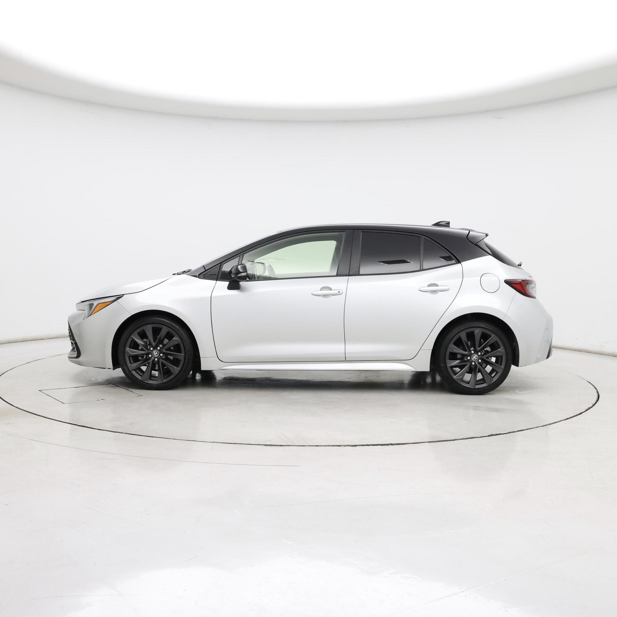 Thumbnail: 2024 Toyota Corolla - 3