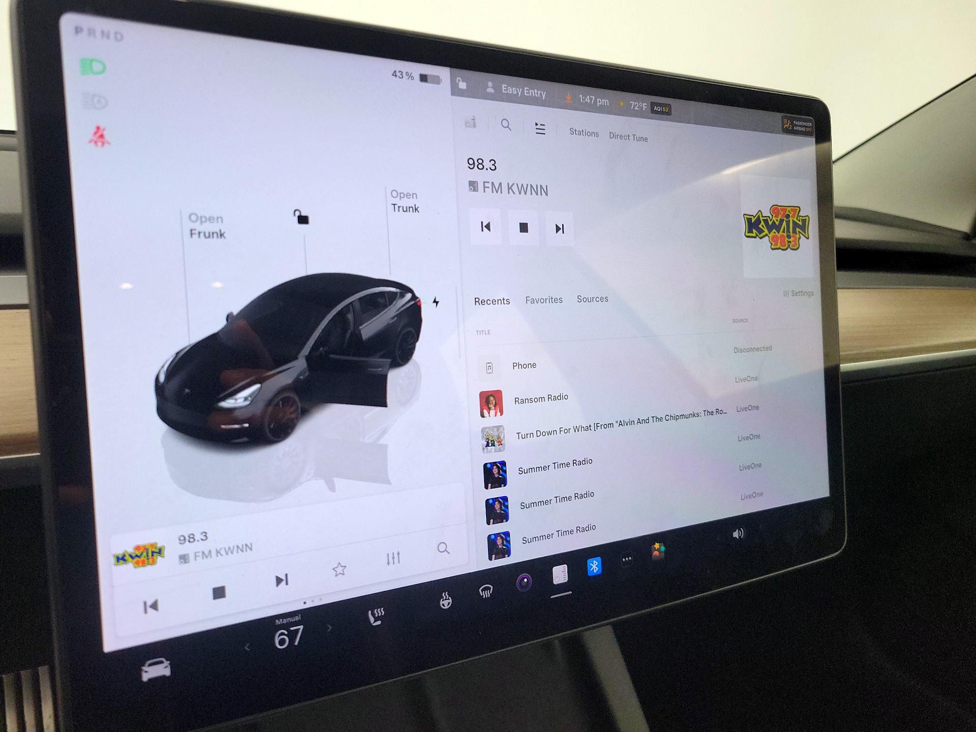 Thumbnail: 2023 Tesla Model 3 - 15