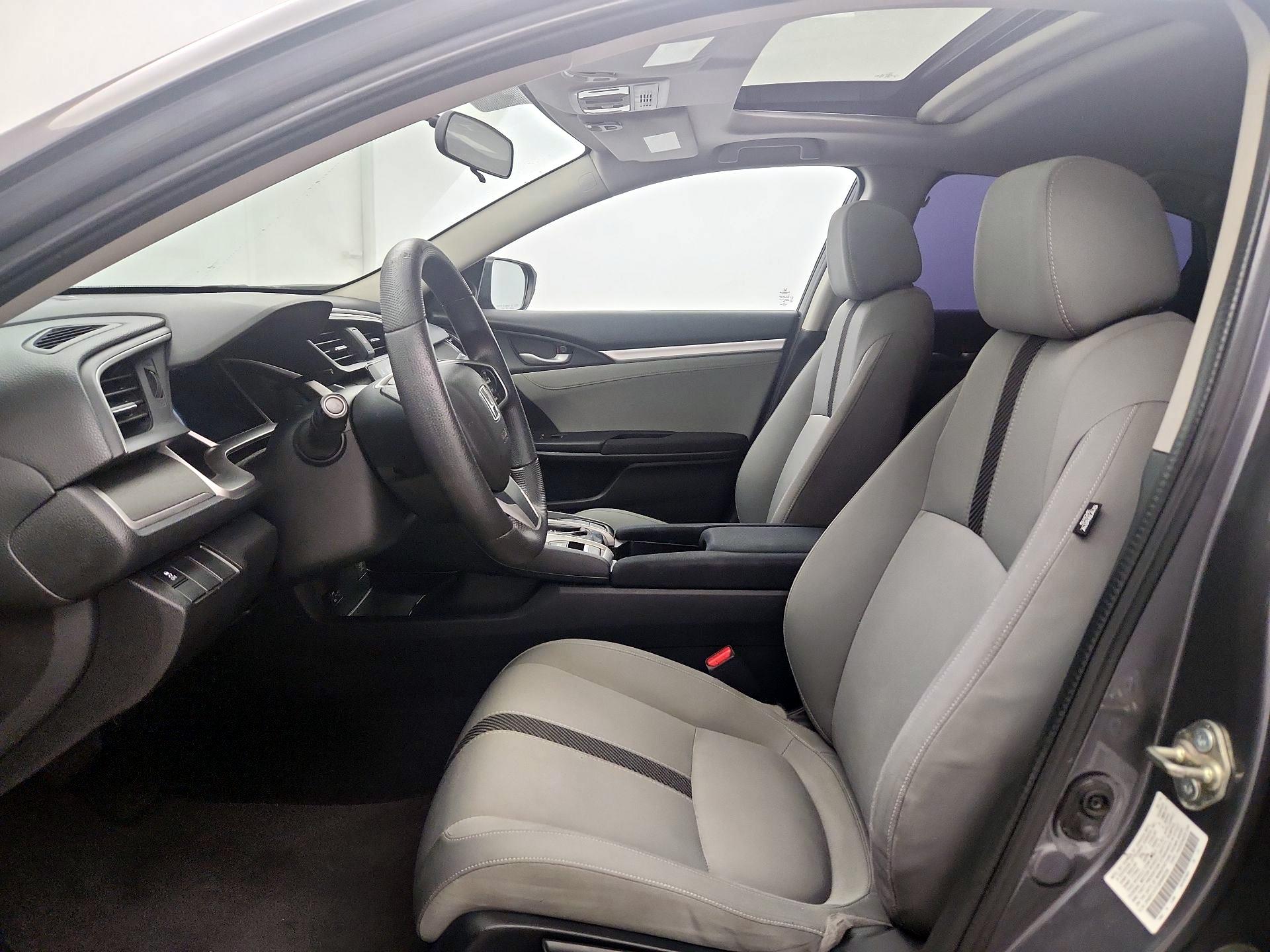 Thumbnail: 2016 Honda Civic - 11