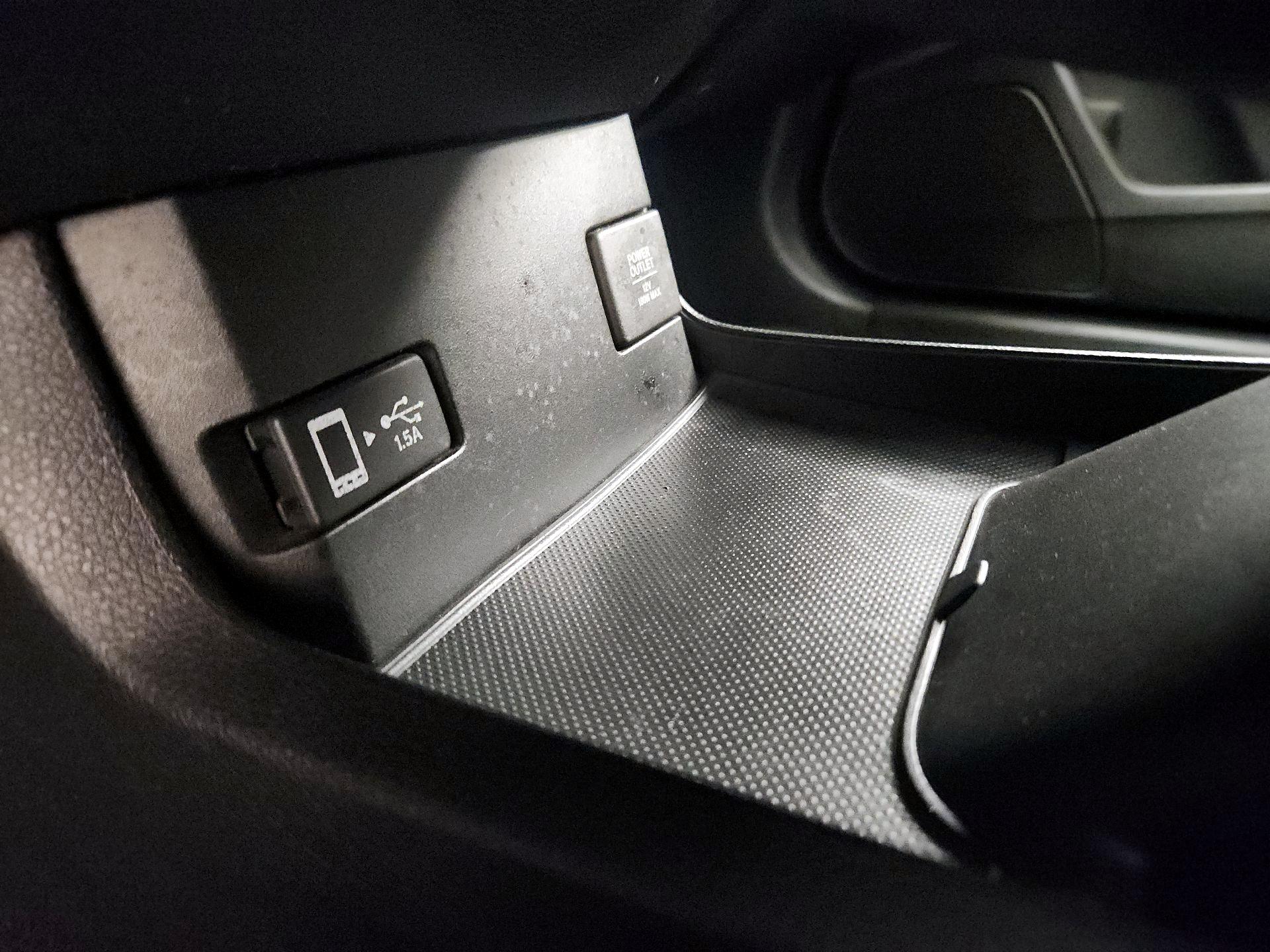 Thumbnail: 2016 Honda Civic - 18