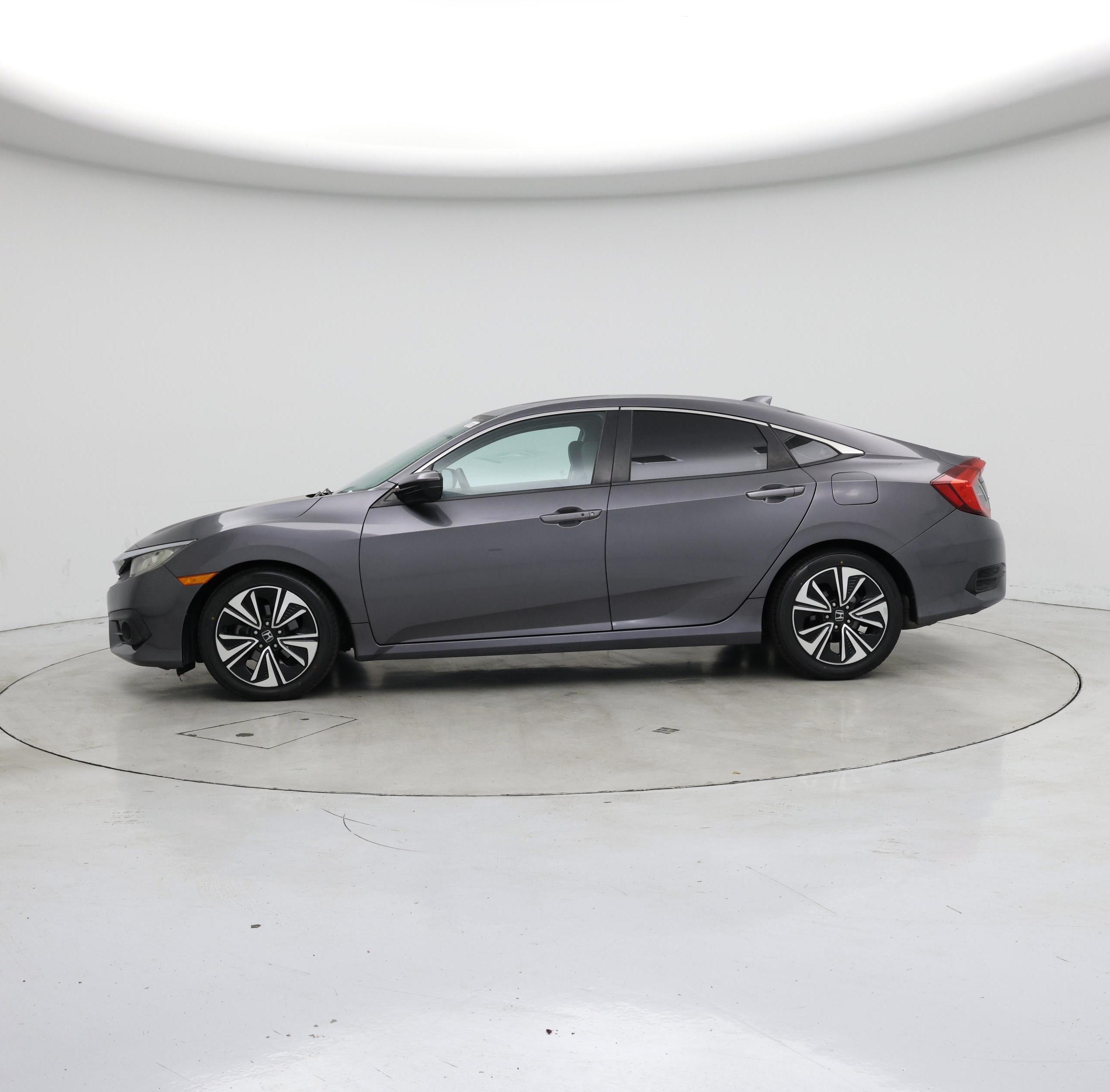 Thumbnail: 2016 Honda Civic - 3
