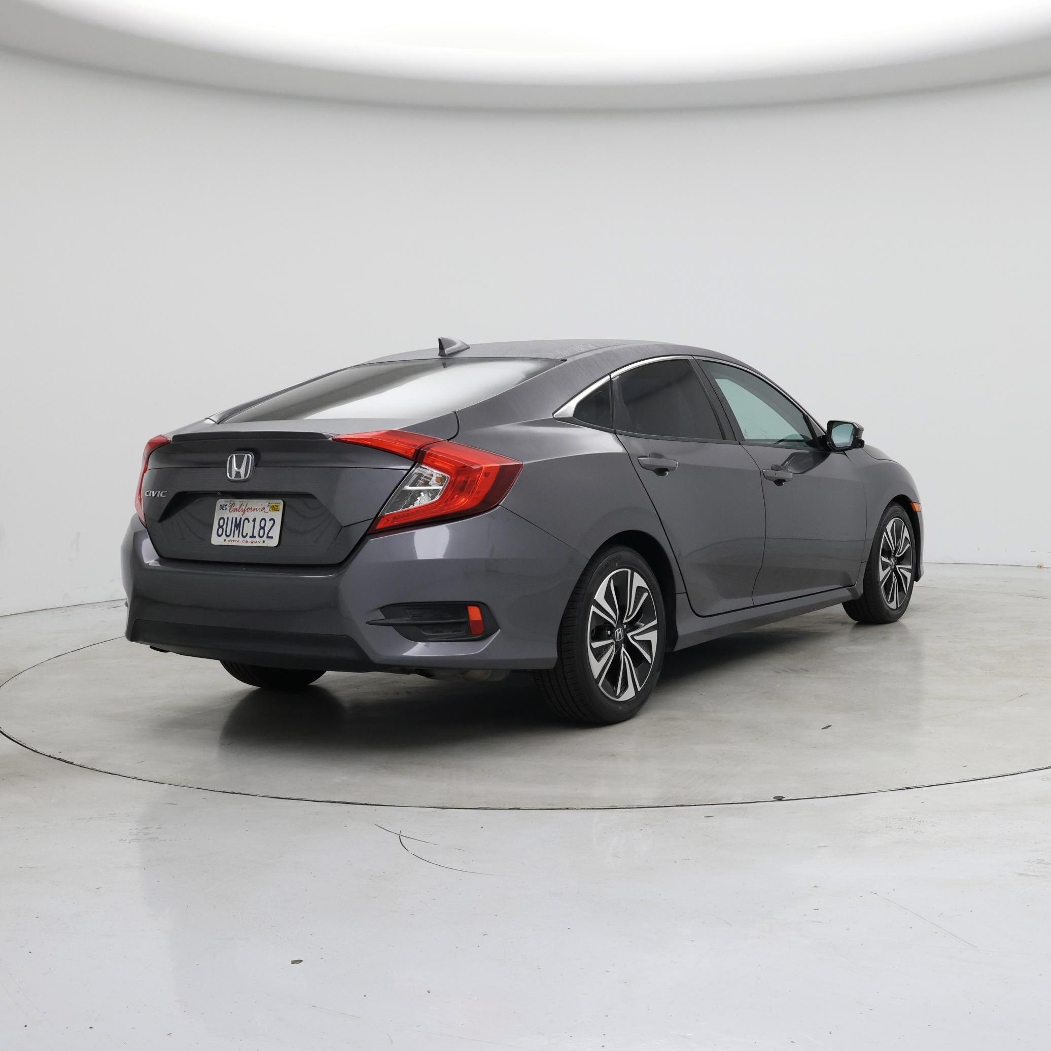 Thumbnail: 2016 Honda Civic - 8