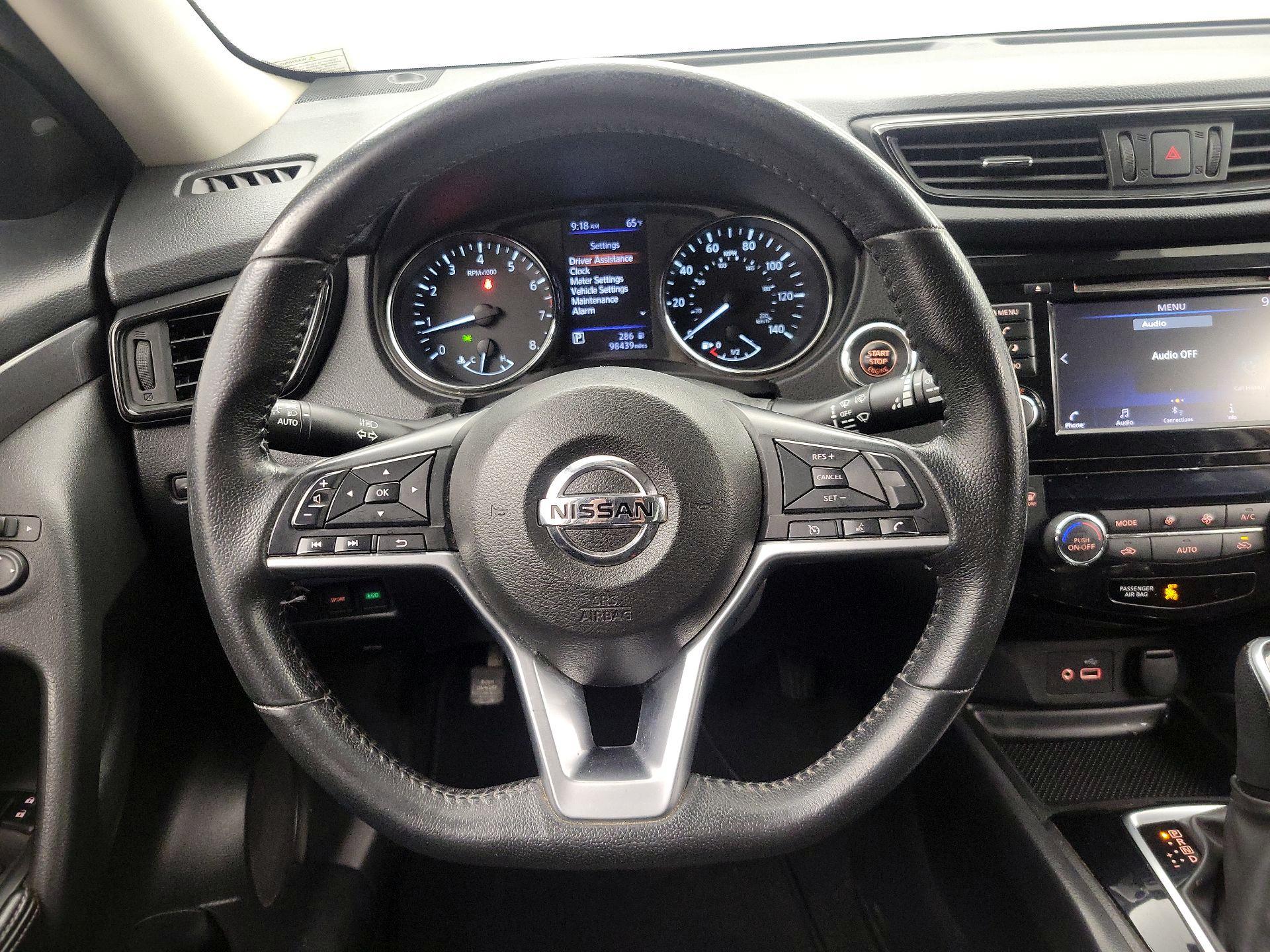 Thumbnail: 2019 Nissan Rogue - 10