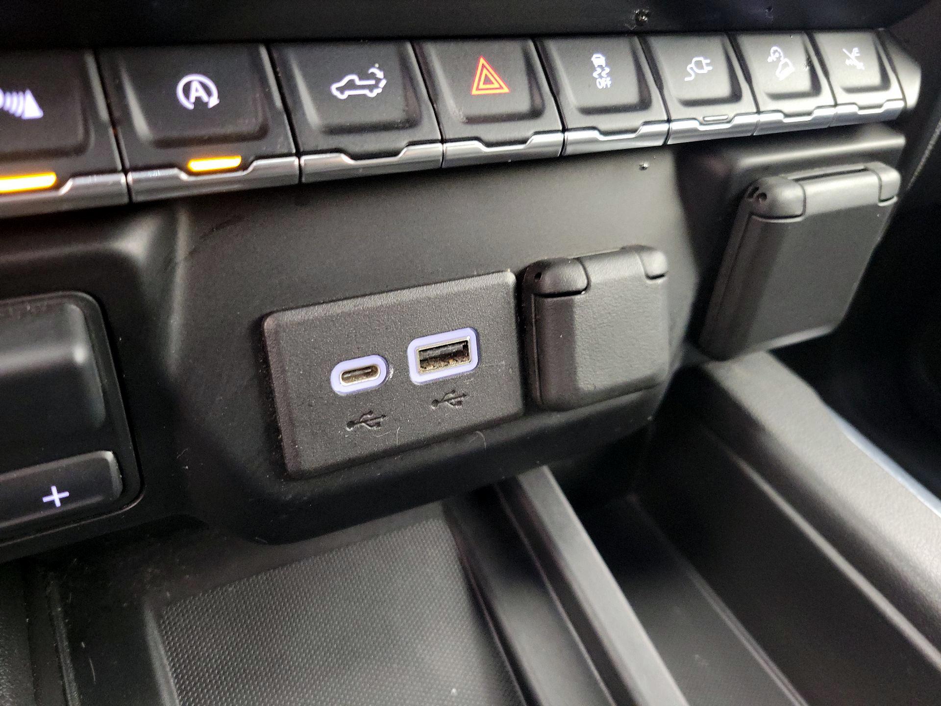 Thumbnail: 2021 GMC Sierra 1500 - 19