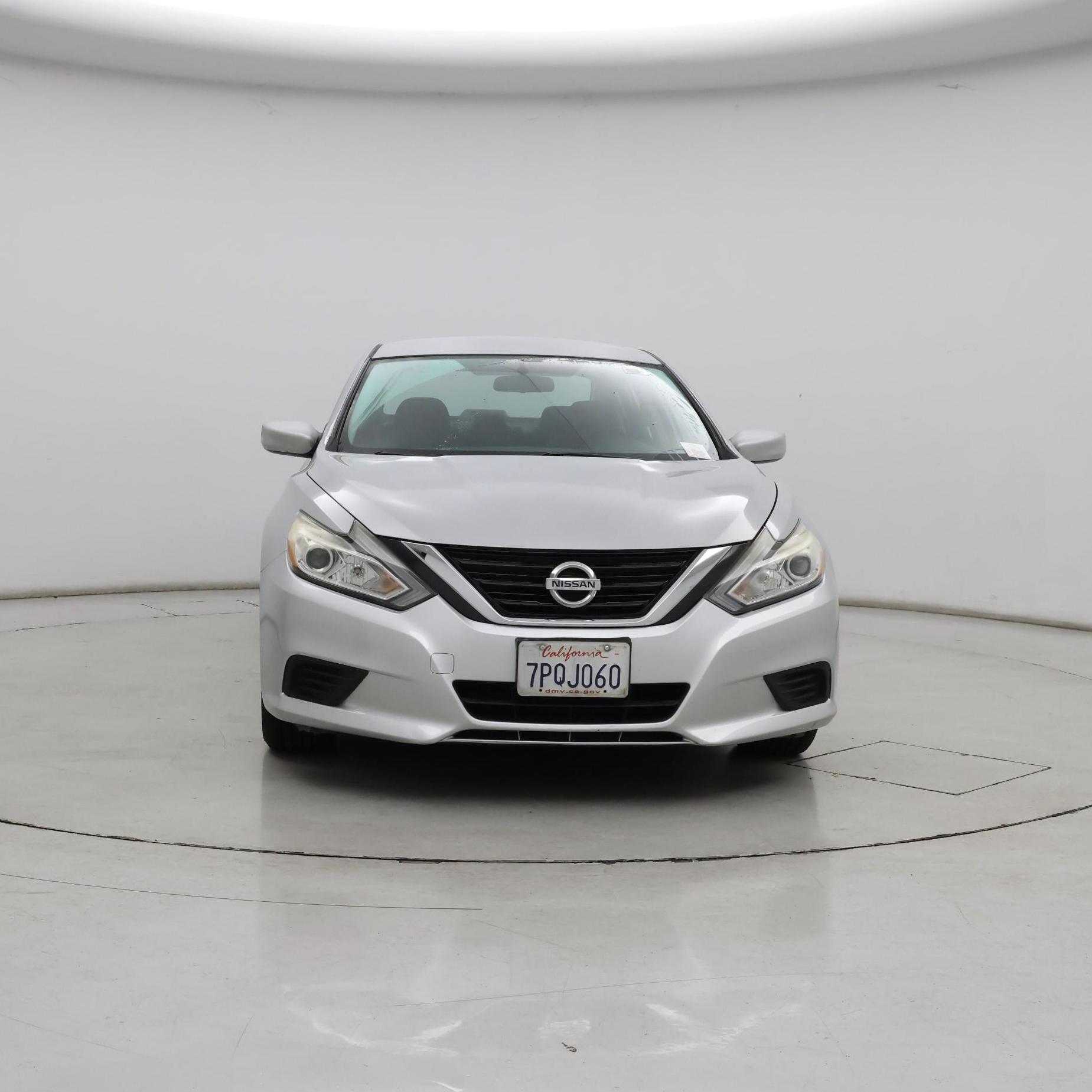 Thumbnail: 2016 Nissan Altima - 5