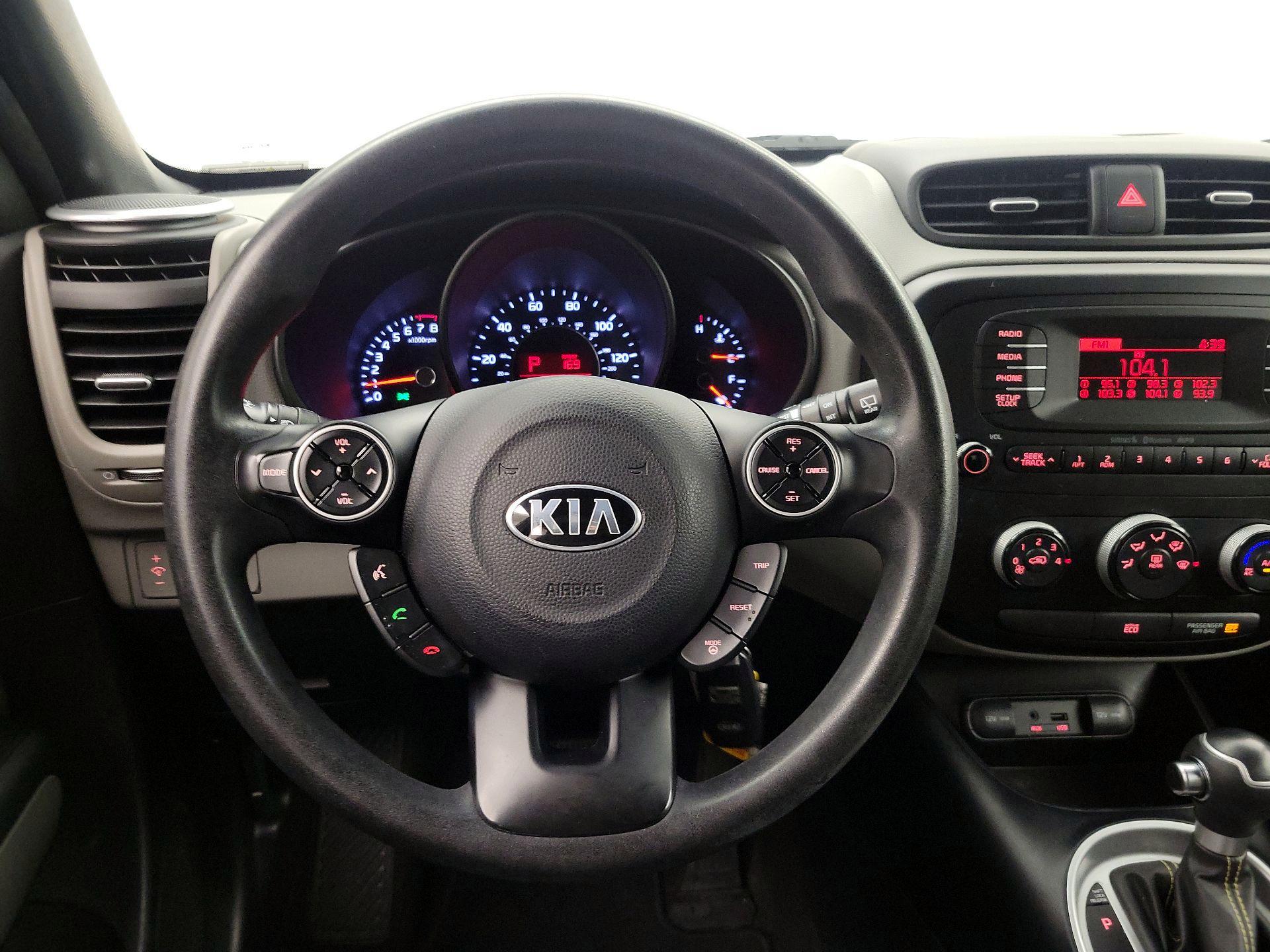 Thumbnail: 2014 Kia Soul - 10