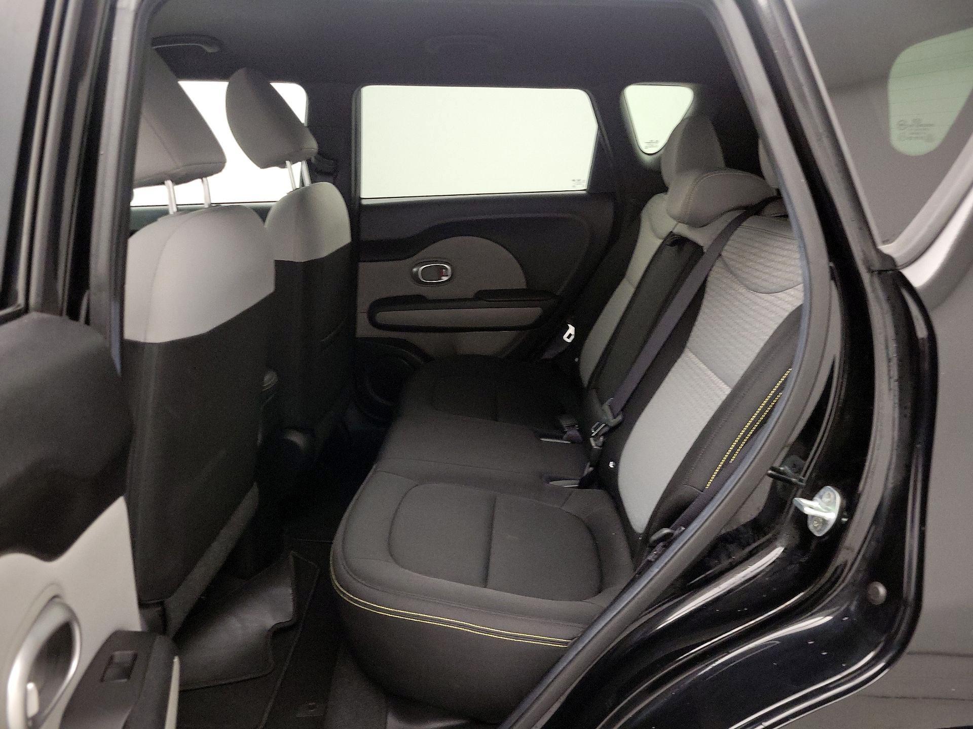 Thumbnail: 2014 Kia Soul - 18