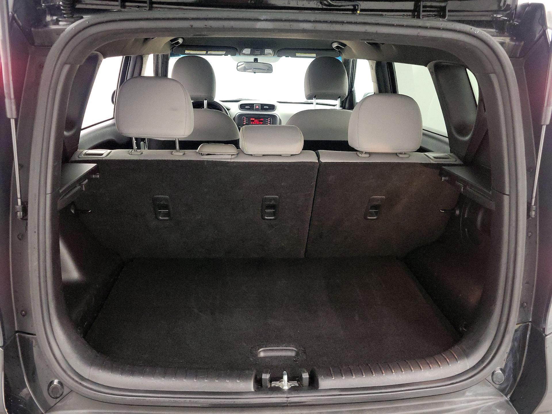 Thumbnail: 2014 Kia Soul - 19