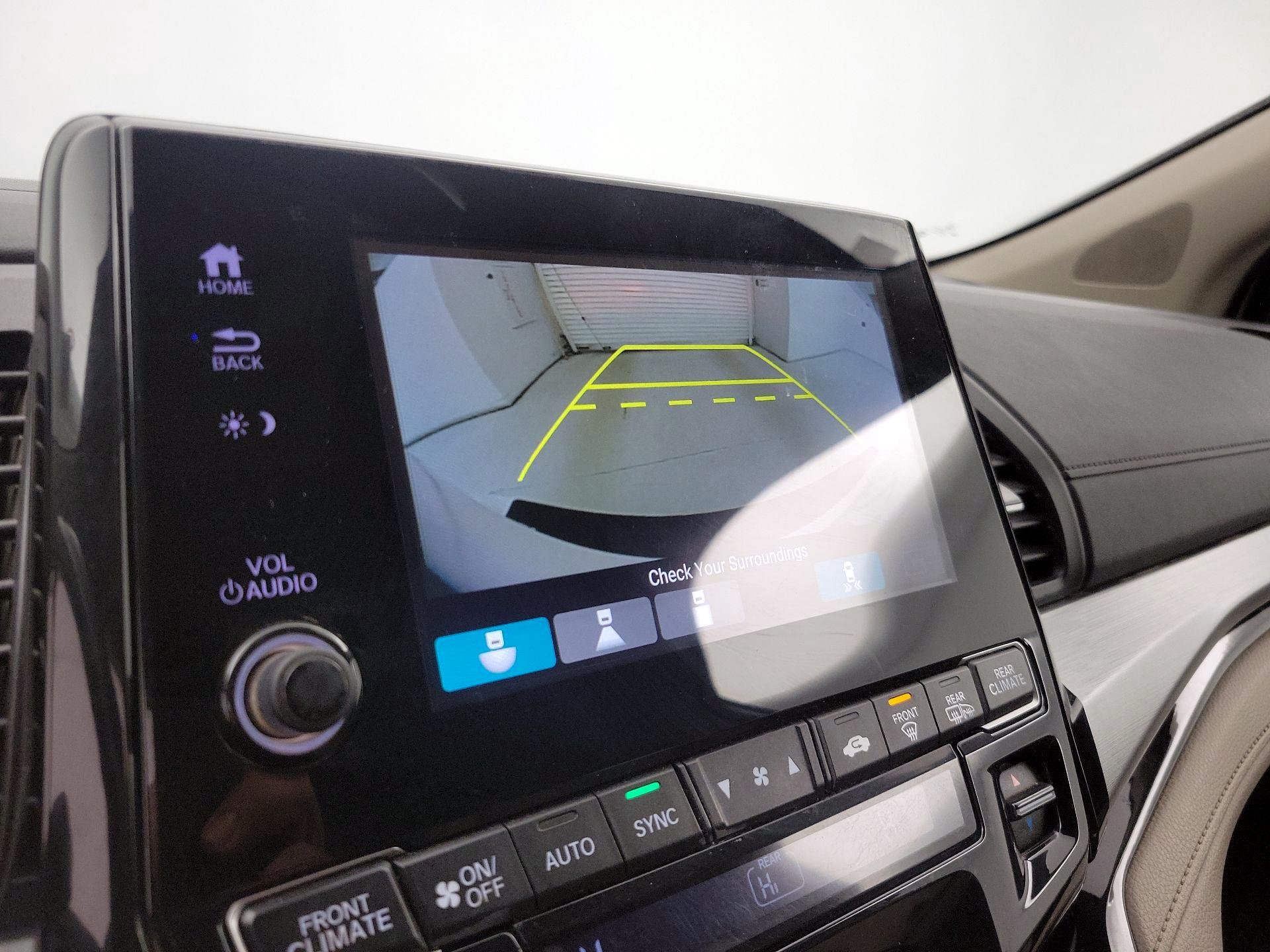 Thumbnail: 2019 Honda Odyssey - 15