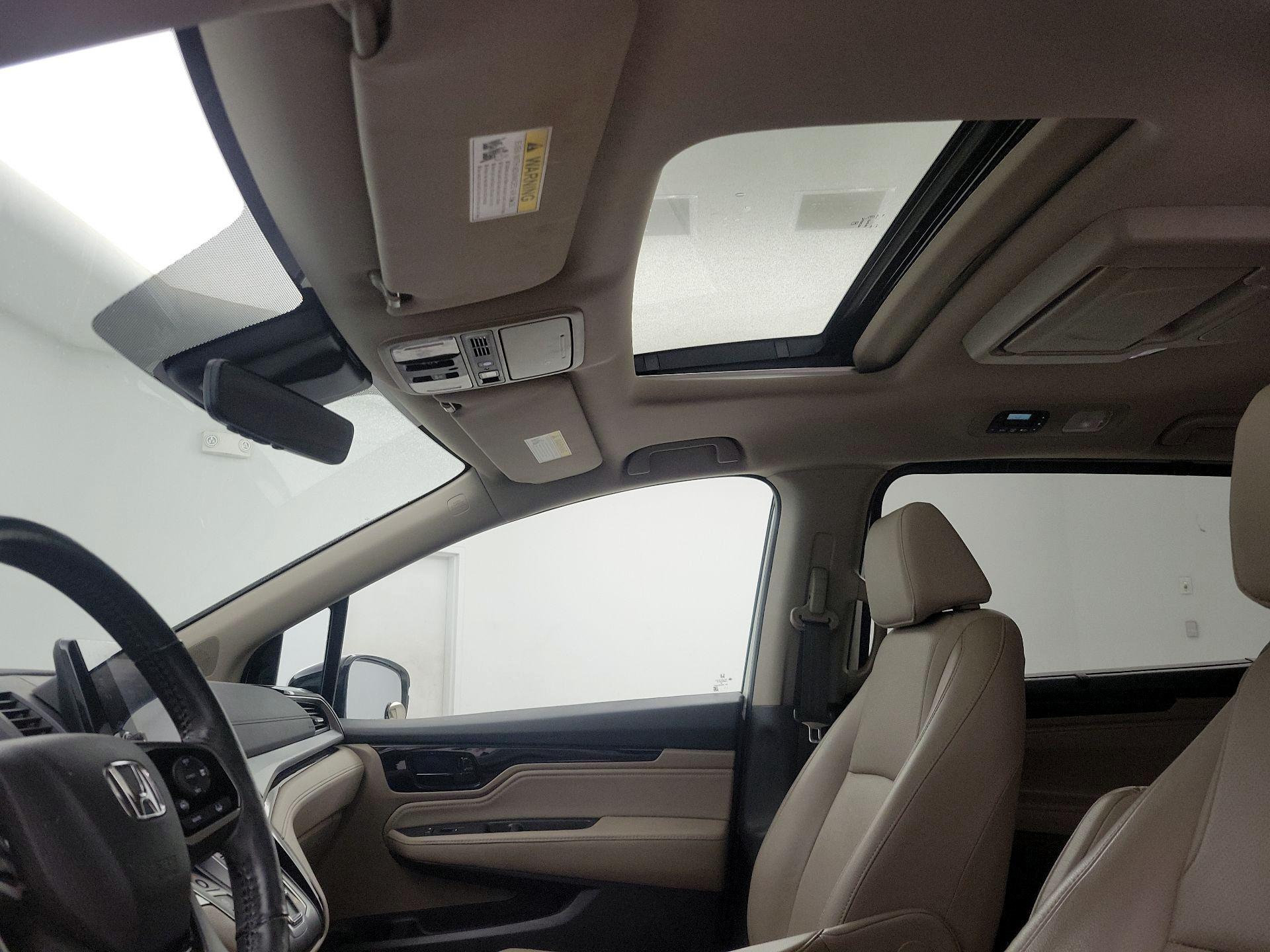 Thumbnail: 2019 Honda Odyssey - 19