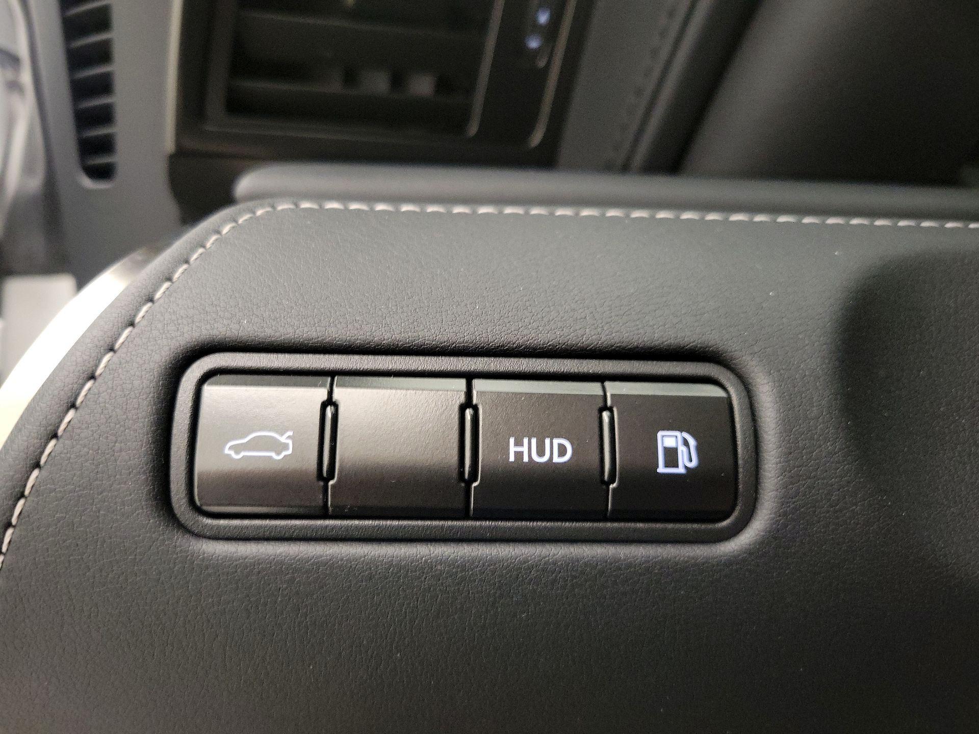 Thumbnail: 2019 Lexus LC - 13