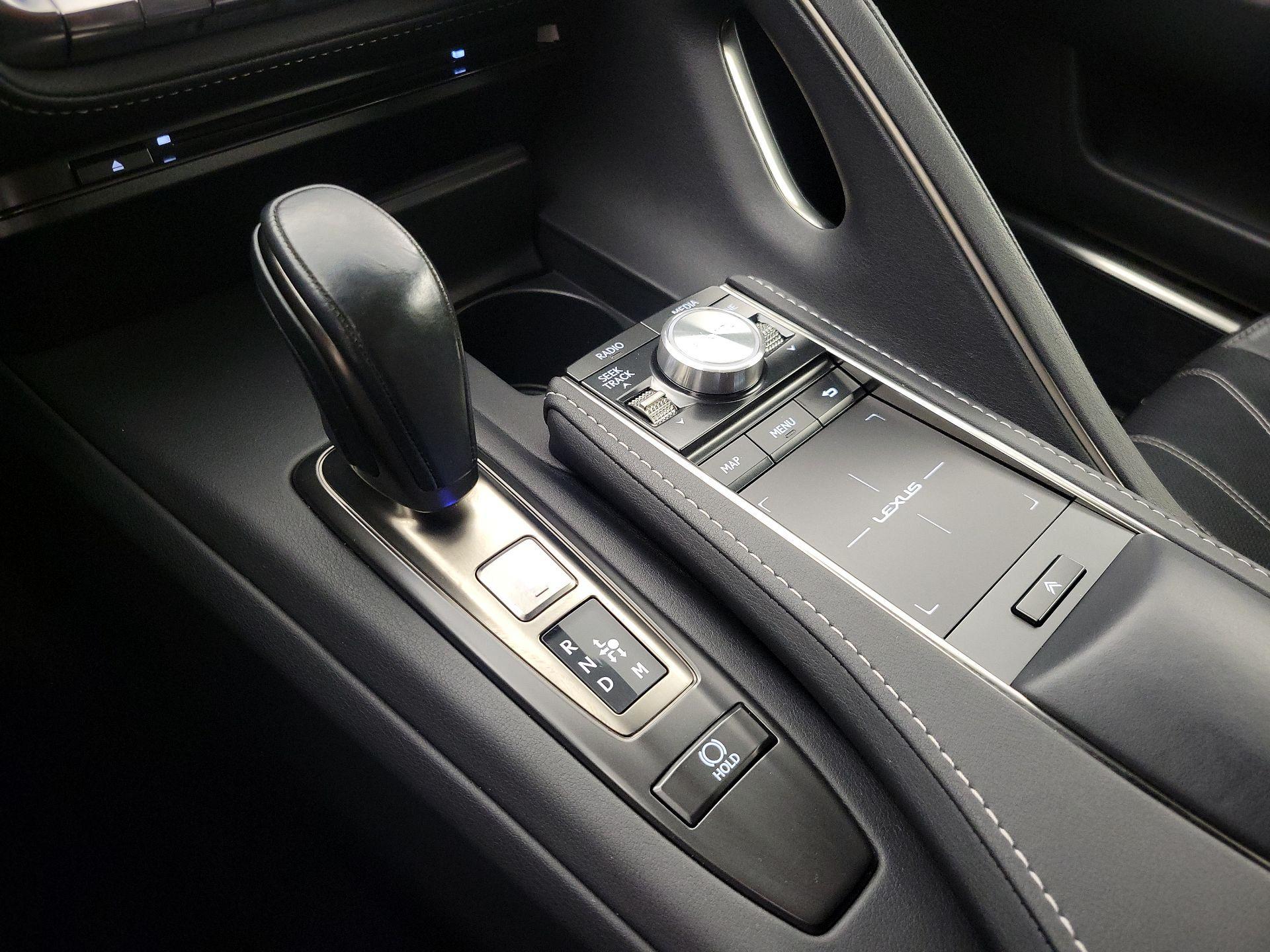 Thumbnail: 2019 Lexus LC - 18