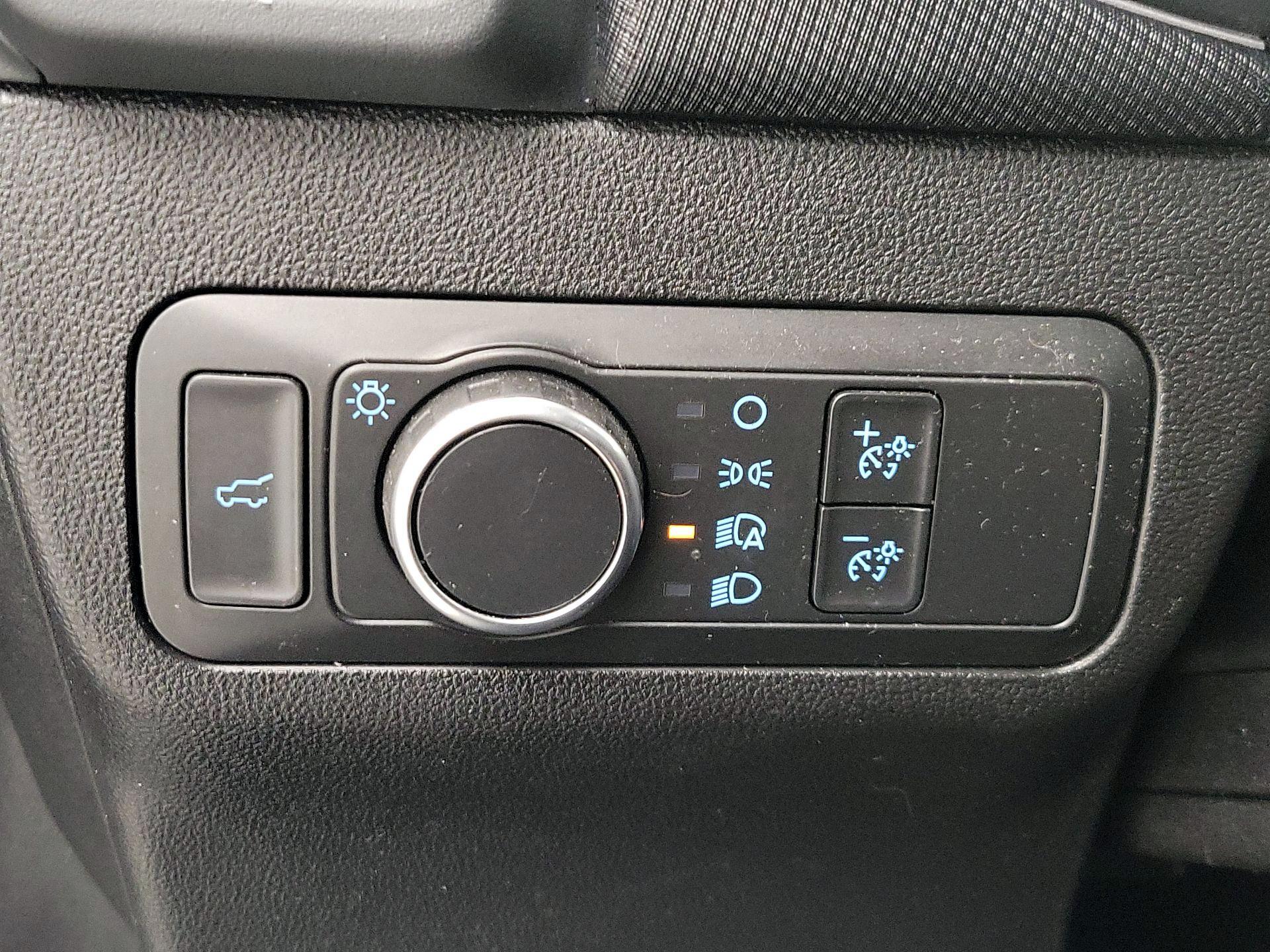 Thumbnail: 2021 Ford Bronco Sport - 13