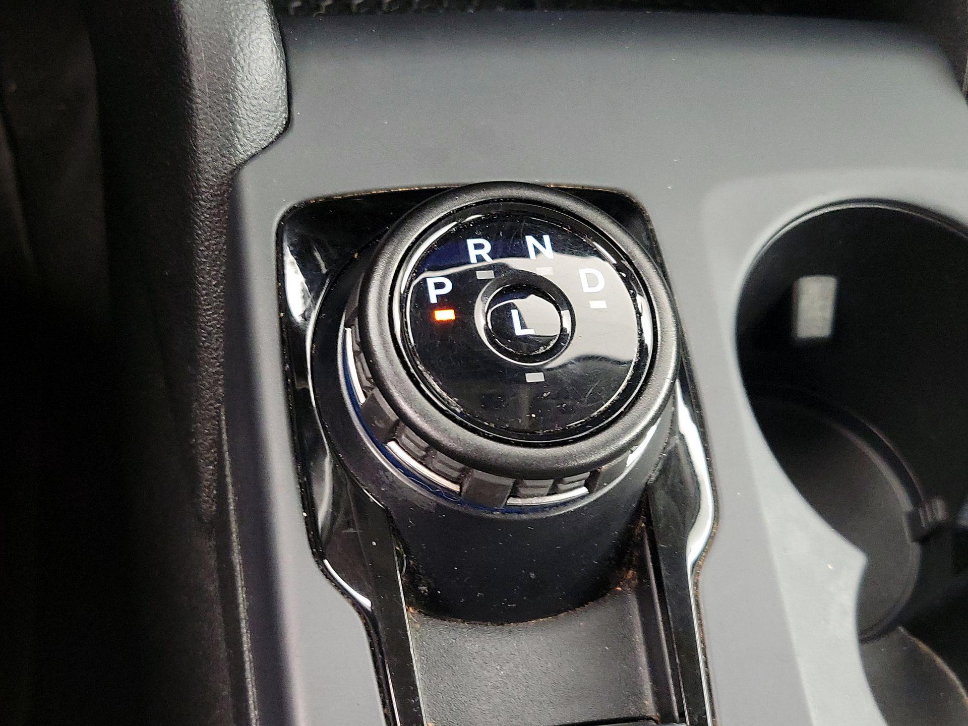 Thumbnail: 2021 Ford Bronco Sport - 17