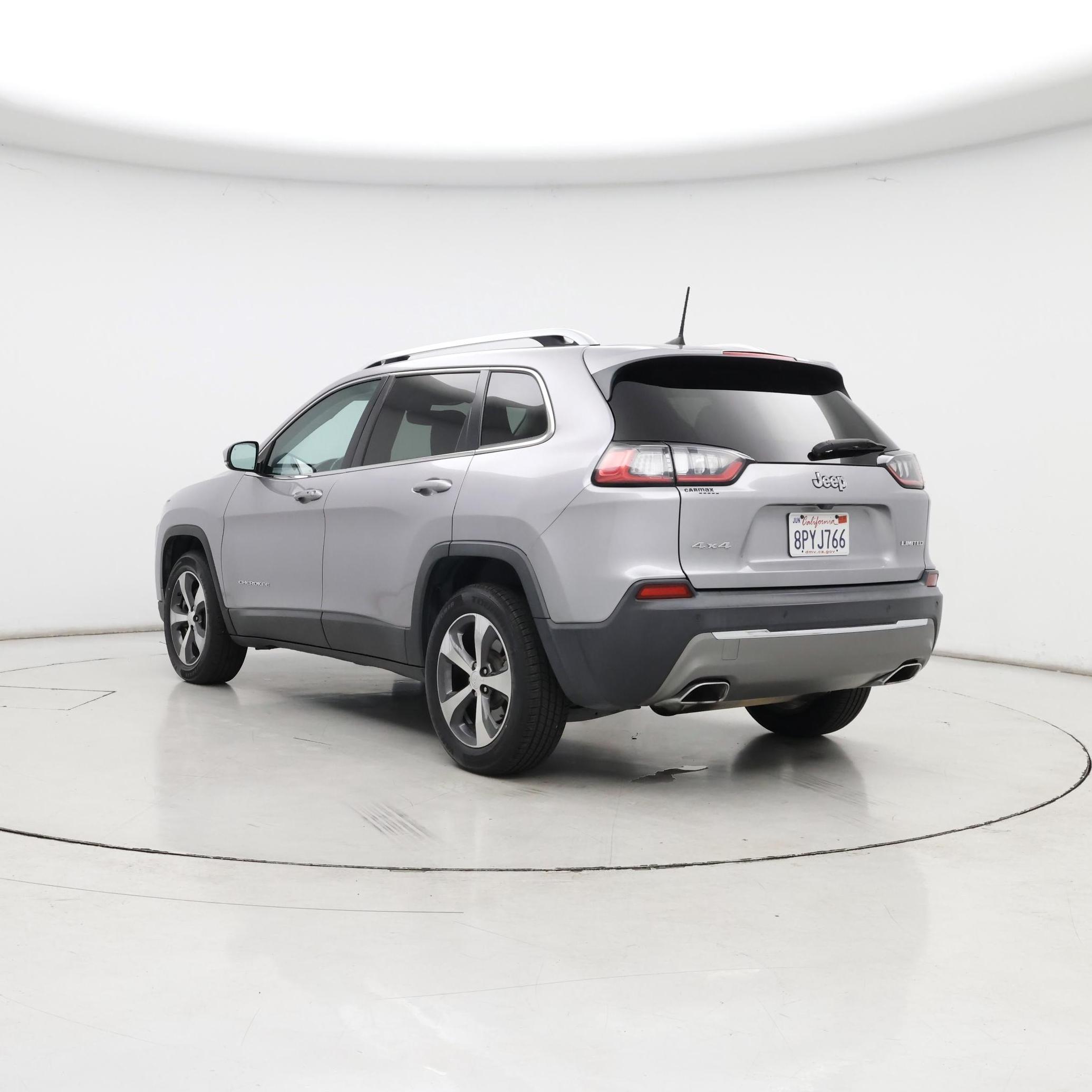 Thumbnail: 2019 Jeep Cherokee - 2