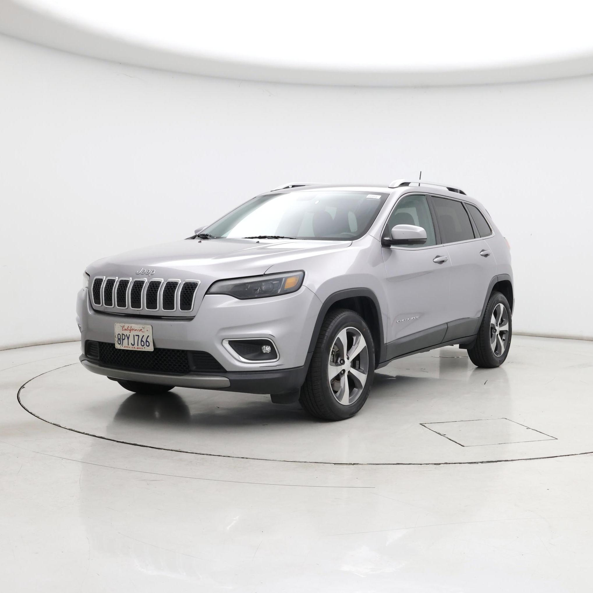 Thumbnail: 2019 Jeep Cherokee - 4