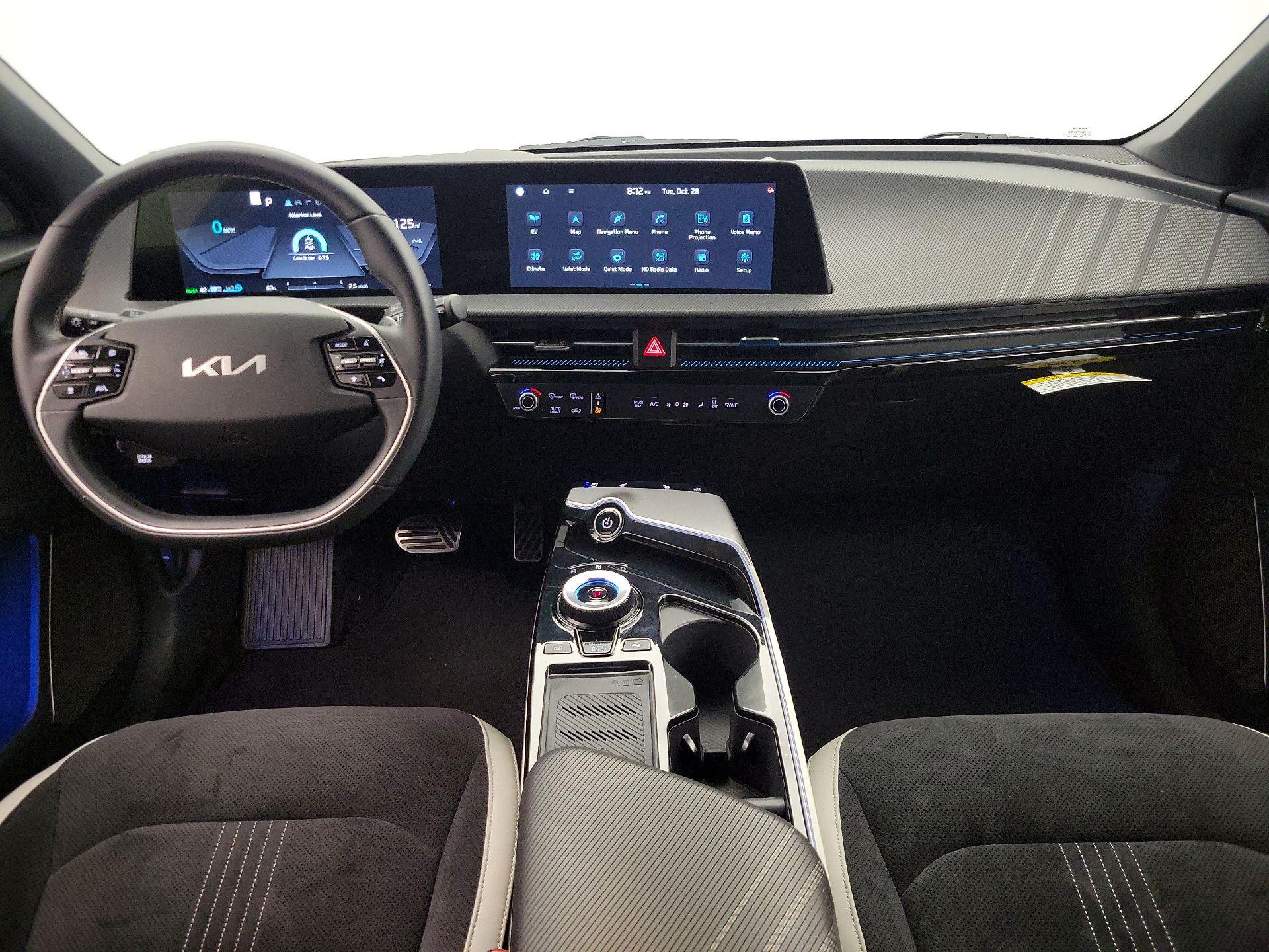 Thumbnail: 2022 Kia EV6 - 9