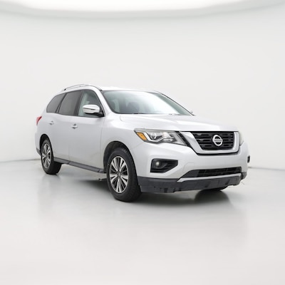 2017 Nissan Pathfinder SV
