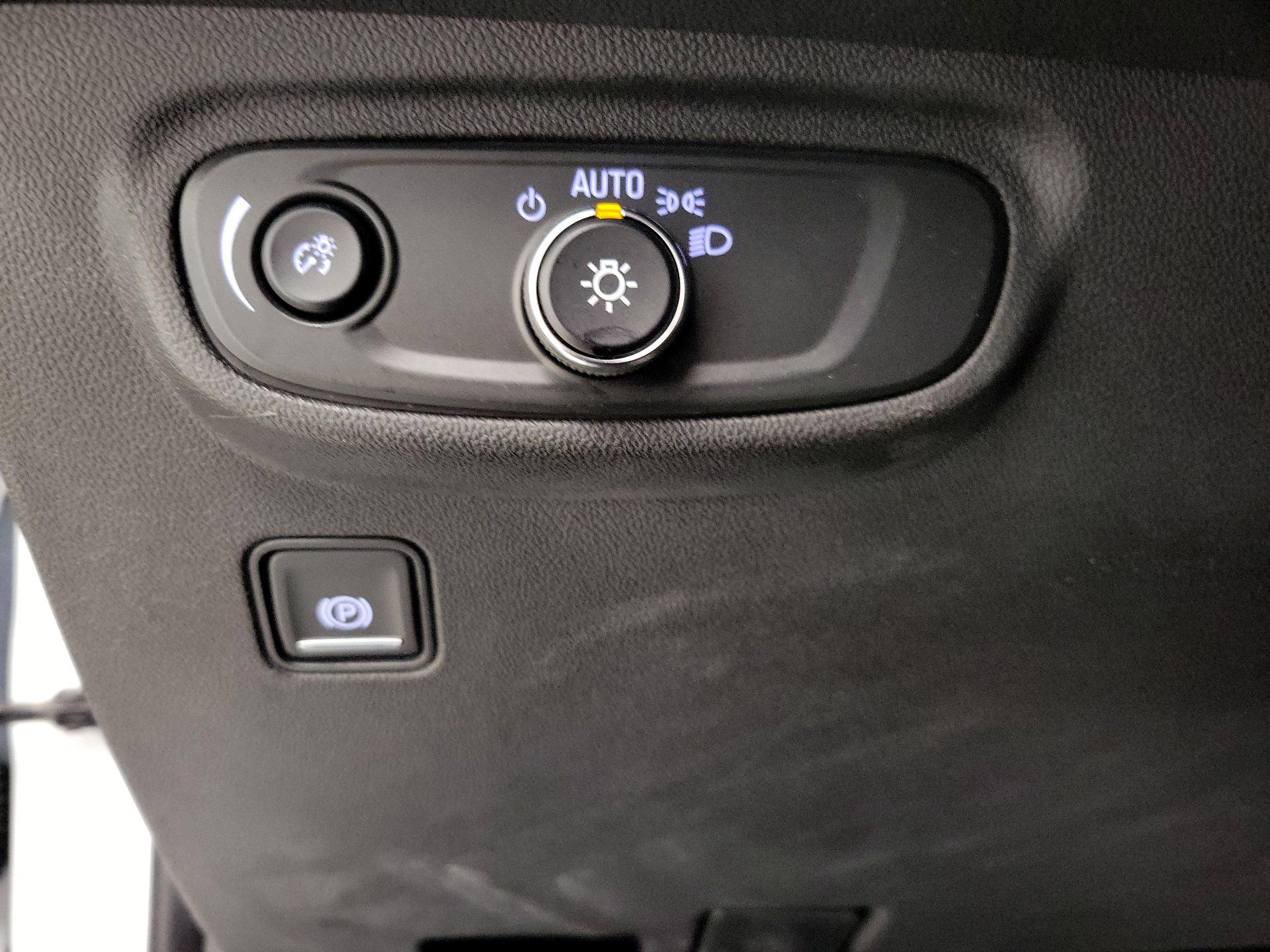 Thumbnail: 2021 GMC Terrain - 13