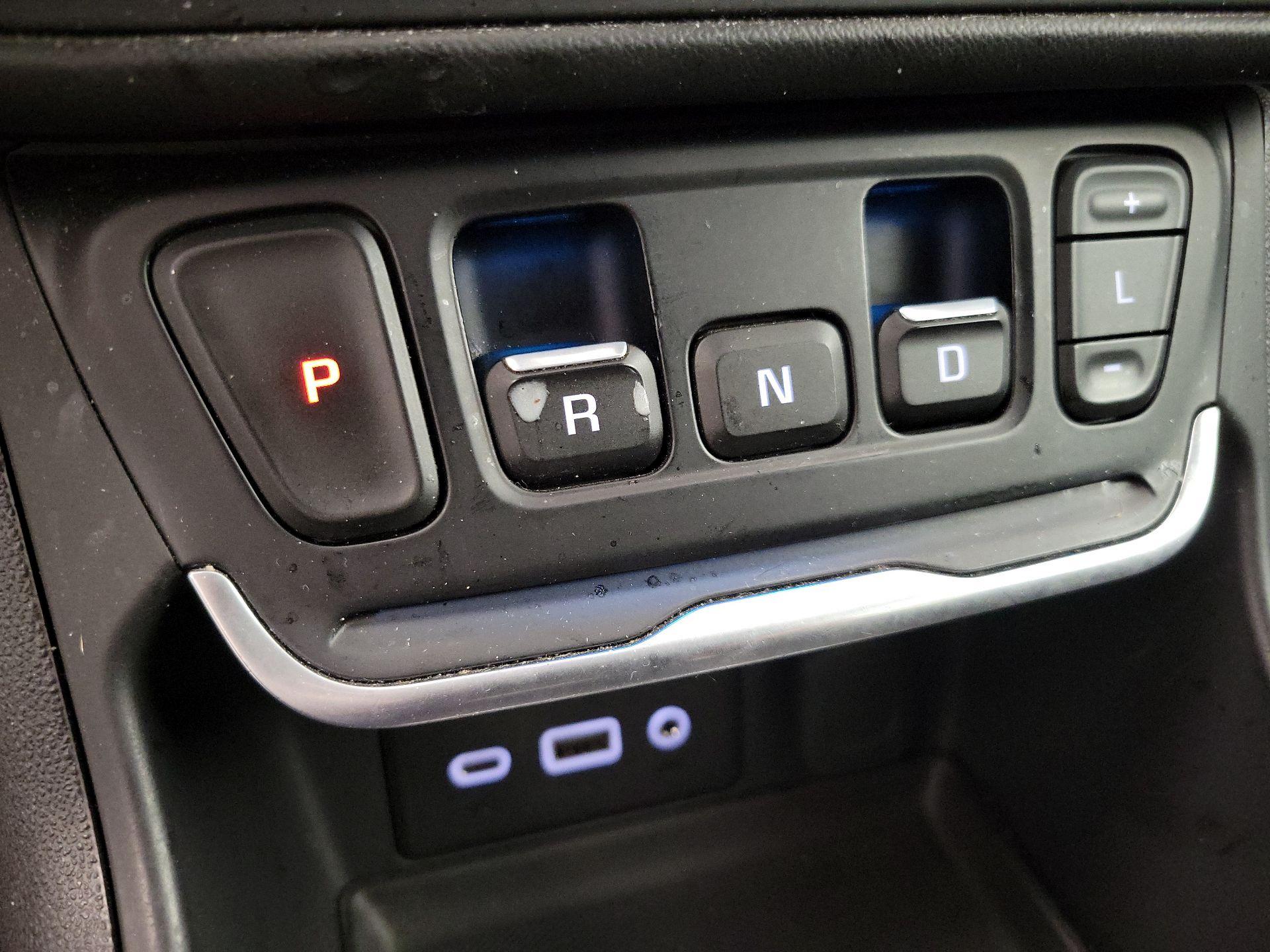 Thumbnail: 2021 GMC Terrain - 17