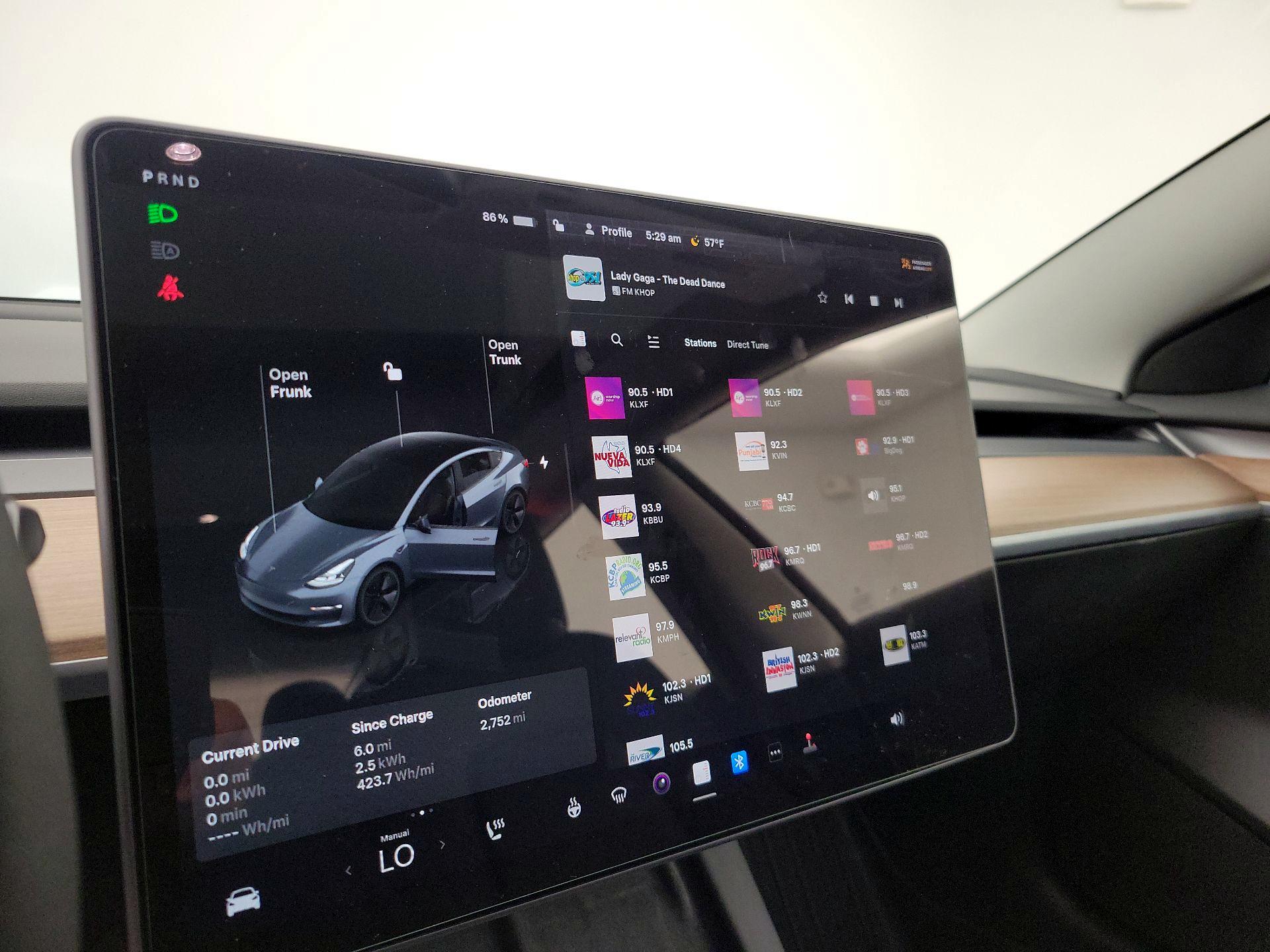 Thumbnail: 2023 Tesla Model 3 - 15