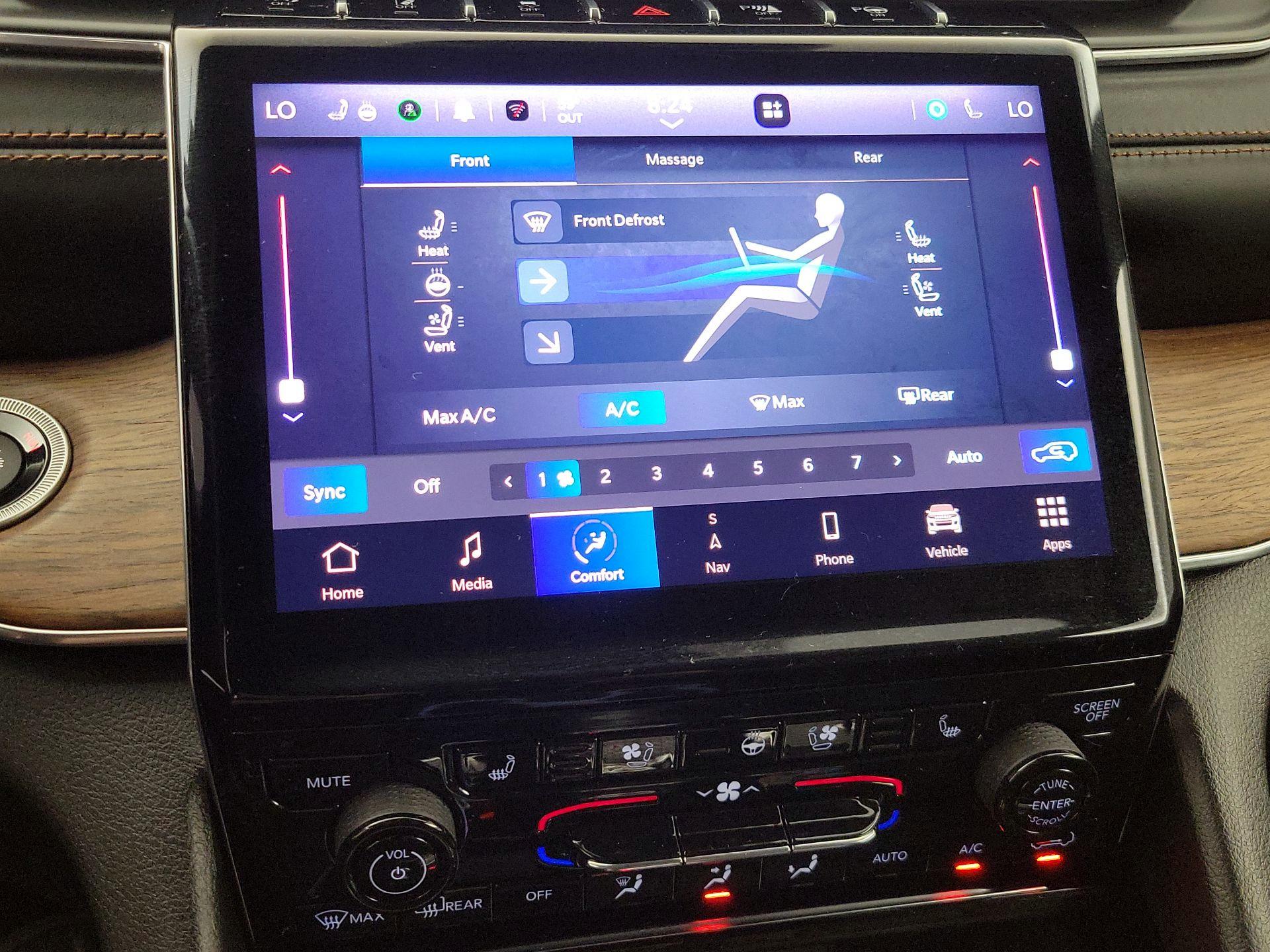 Thumbnail: 2021 Jeep Grand Cherokee L - 17