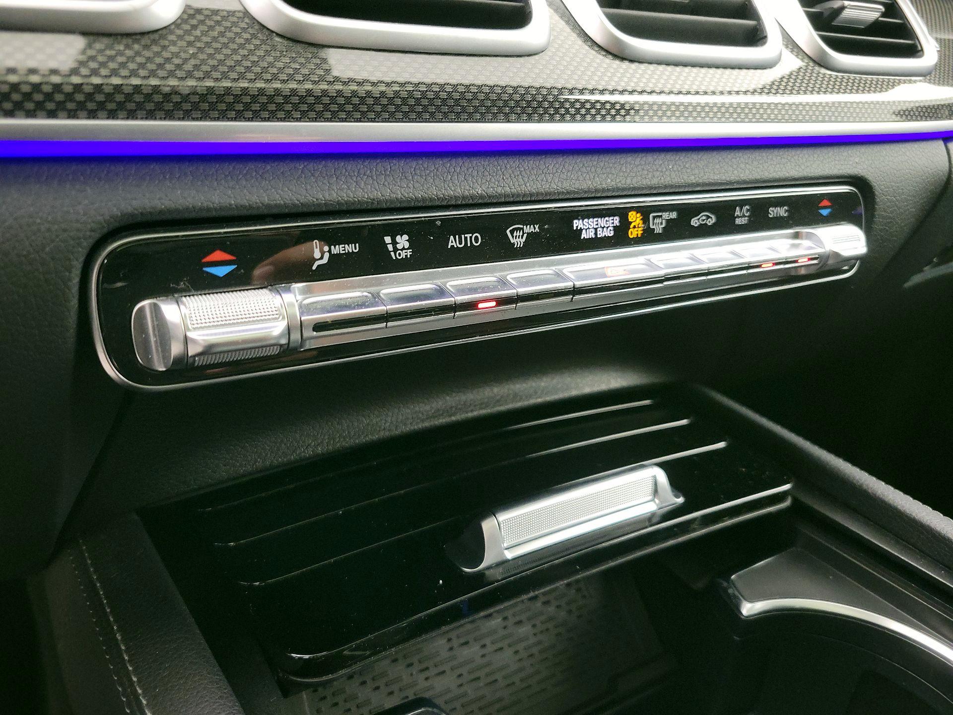 Thumbnail: 2021 Mercedes-Benz GLE - 17