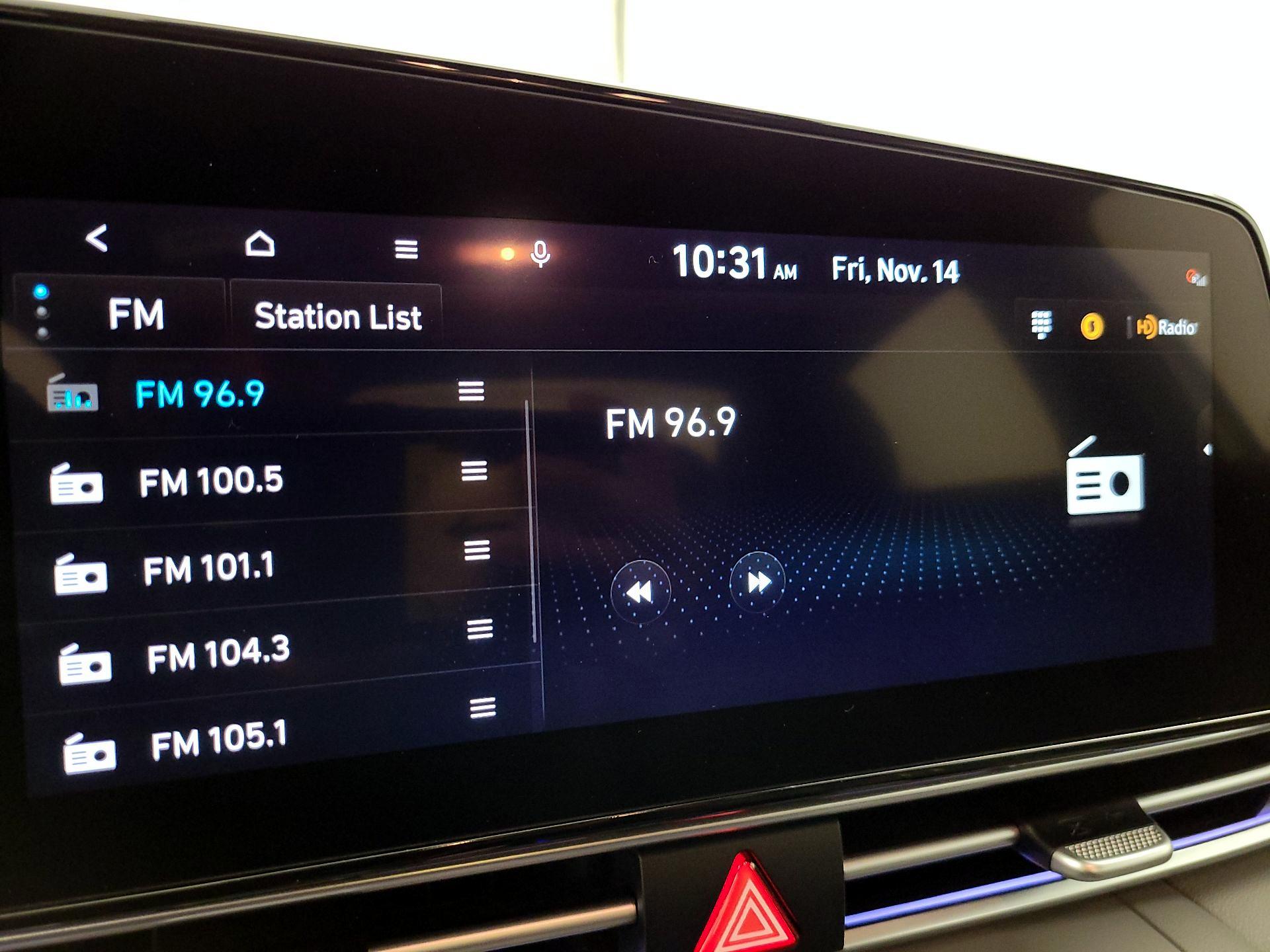 Thumbnail: 2025 Hyundai Elantra - 16