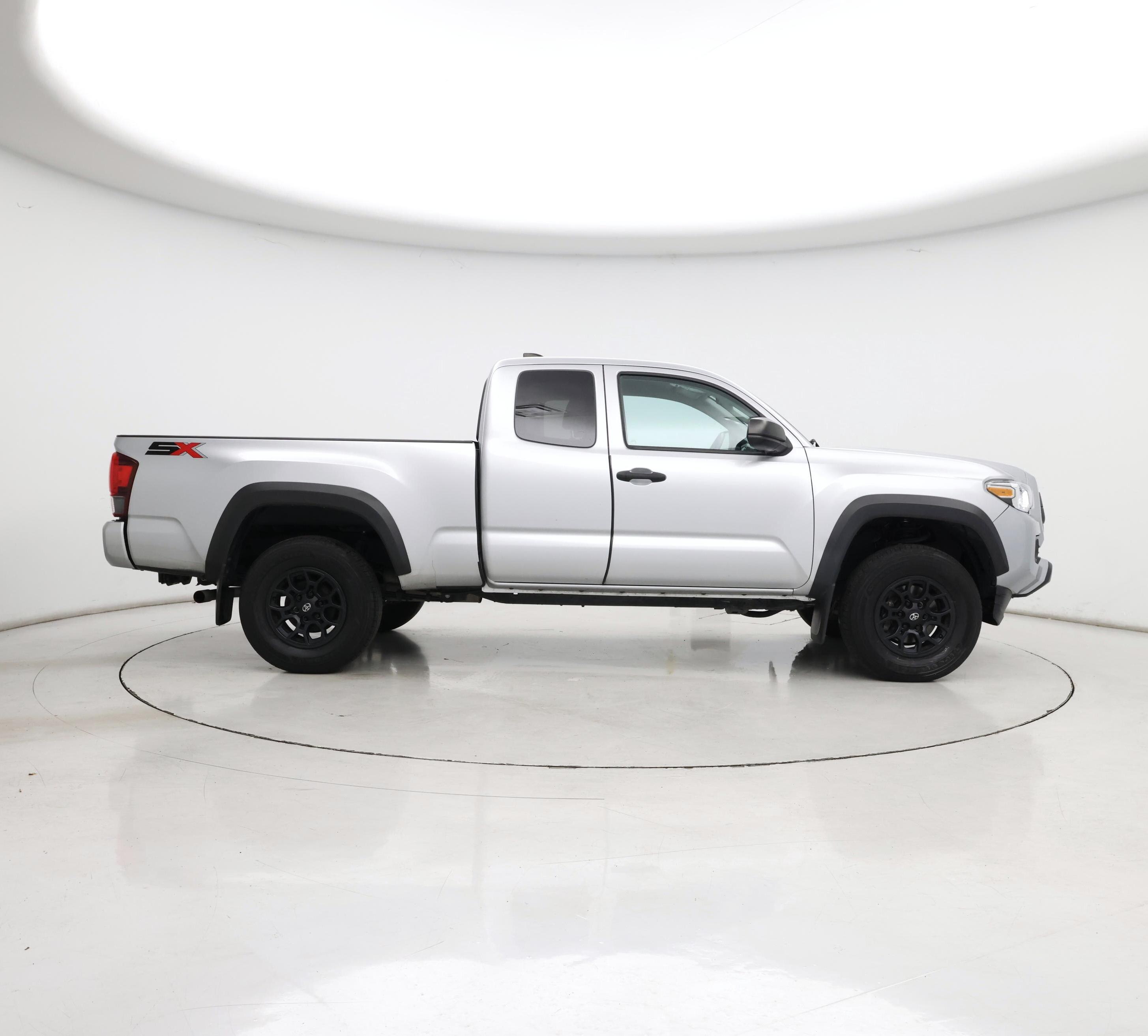 Thumbnail: 2022 Toyota Tacoma - 7