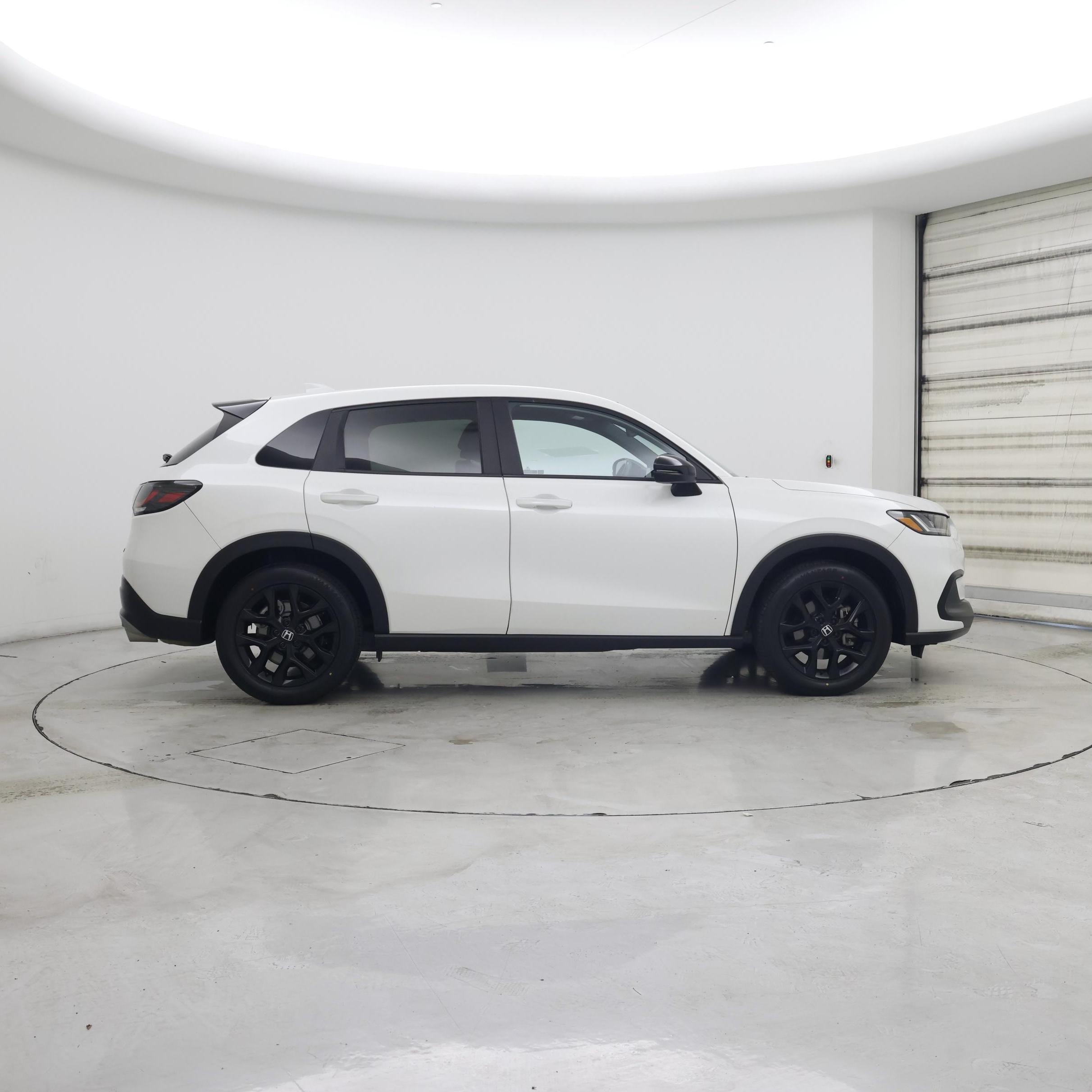 Thumbnail: 2023 Honda HR-V - 7