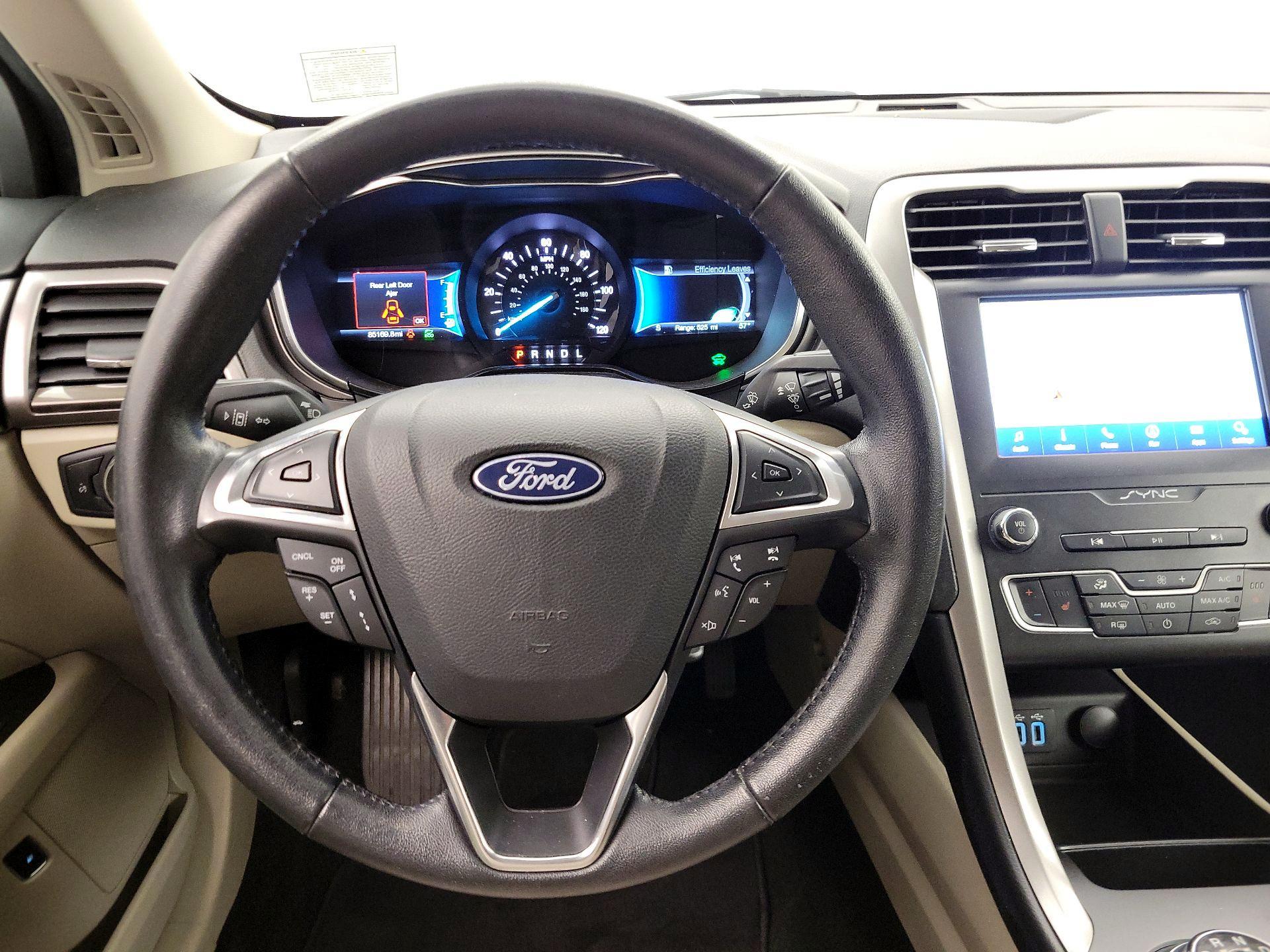 Thumbnail: 2020 Ford Fusion - 10