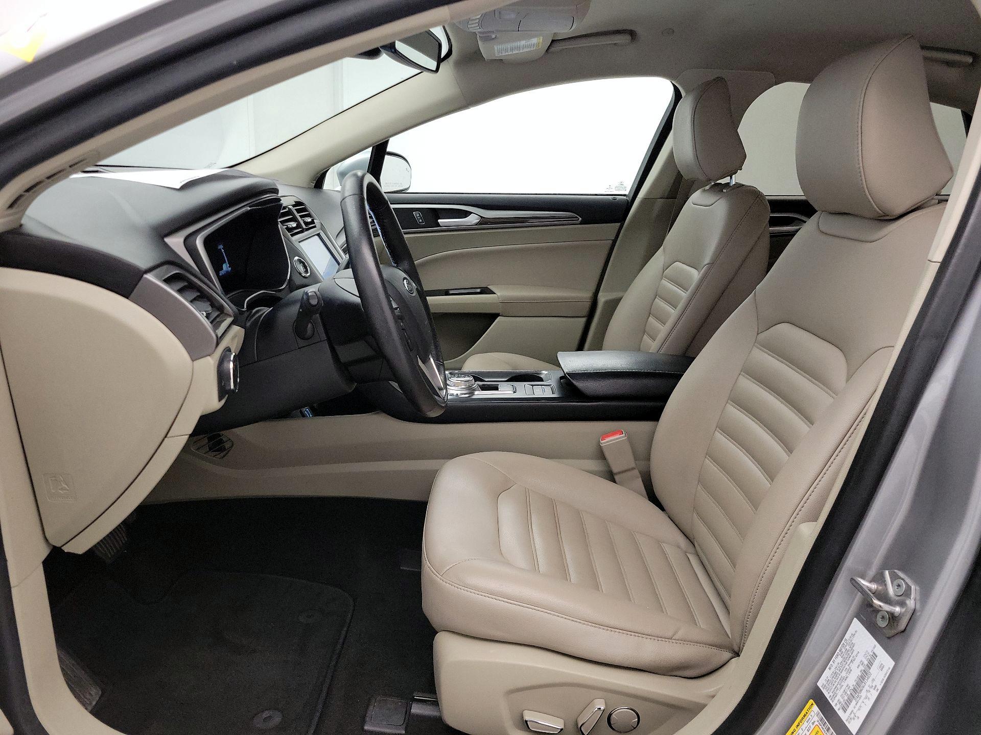 Thumbnail: 2020 Ford Fusion - 11