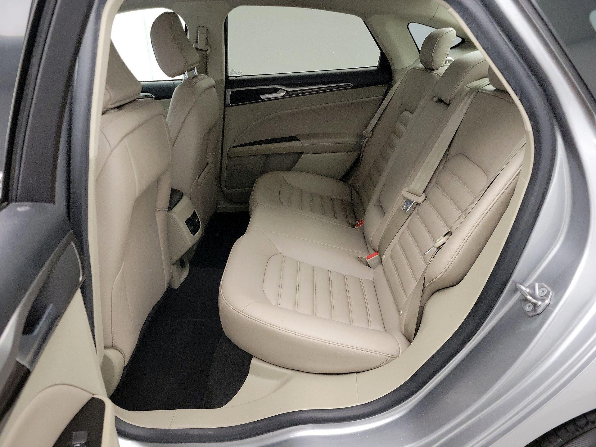 Thumbnail: 2020 Ford Fusion - 20