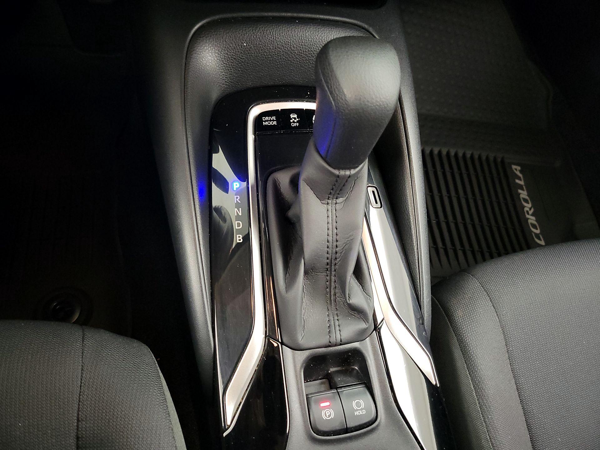 Thumbnail: 2021 Toyota Corolla - 17