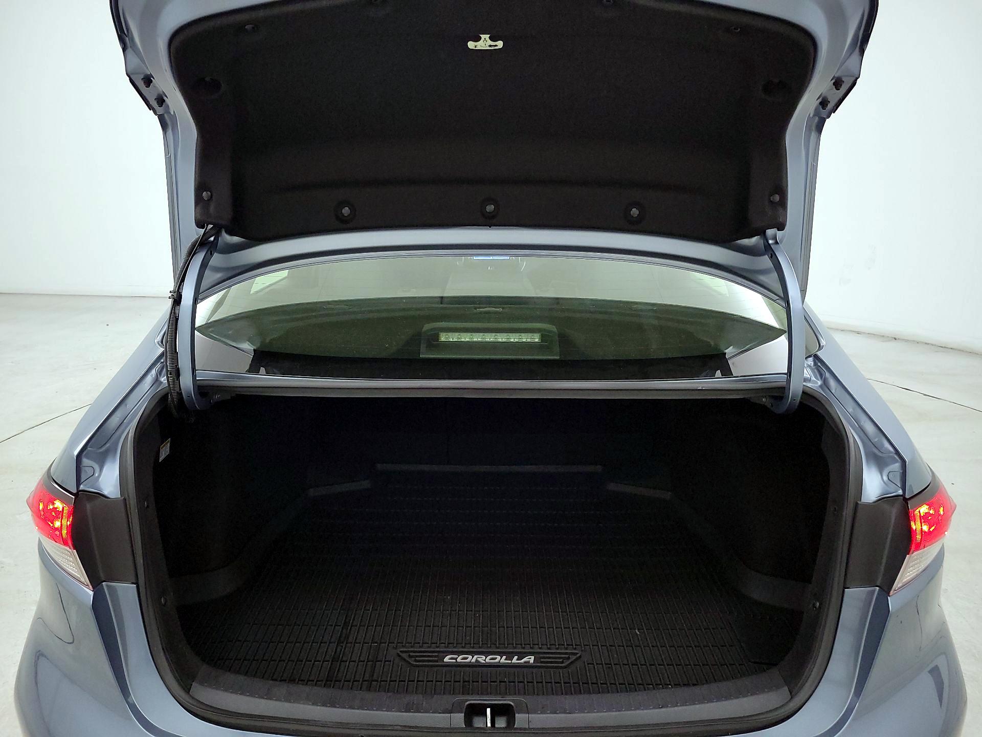 Thumbnail: 2021 Toyota Corolla - 20