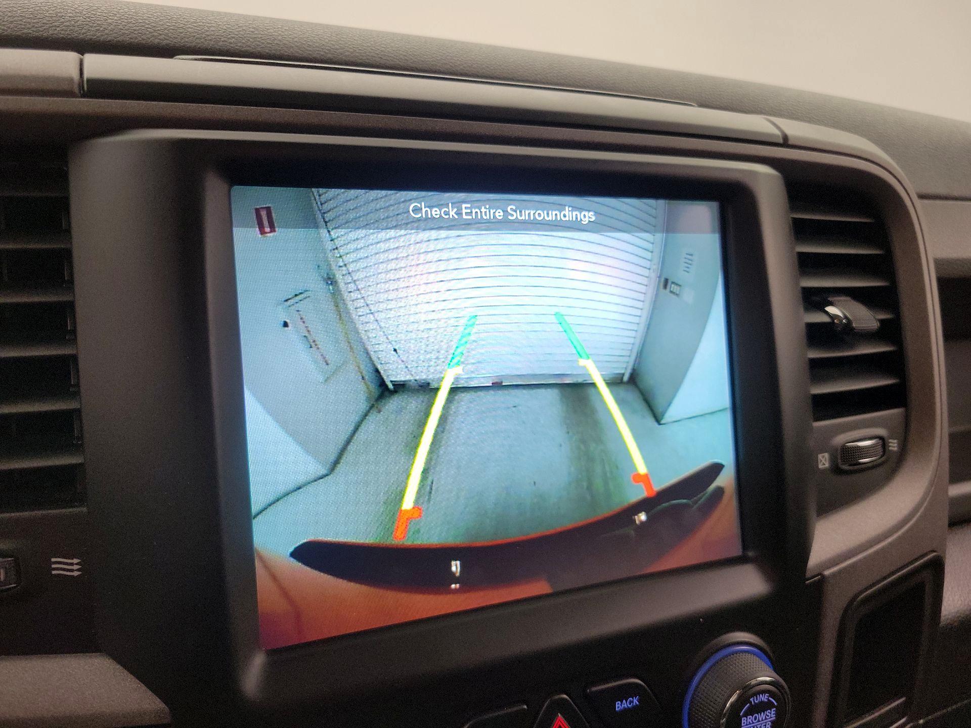 Thumbnail: 2019 RAM 1500 Classic - 14