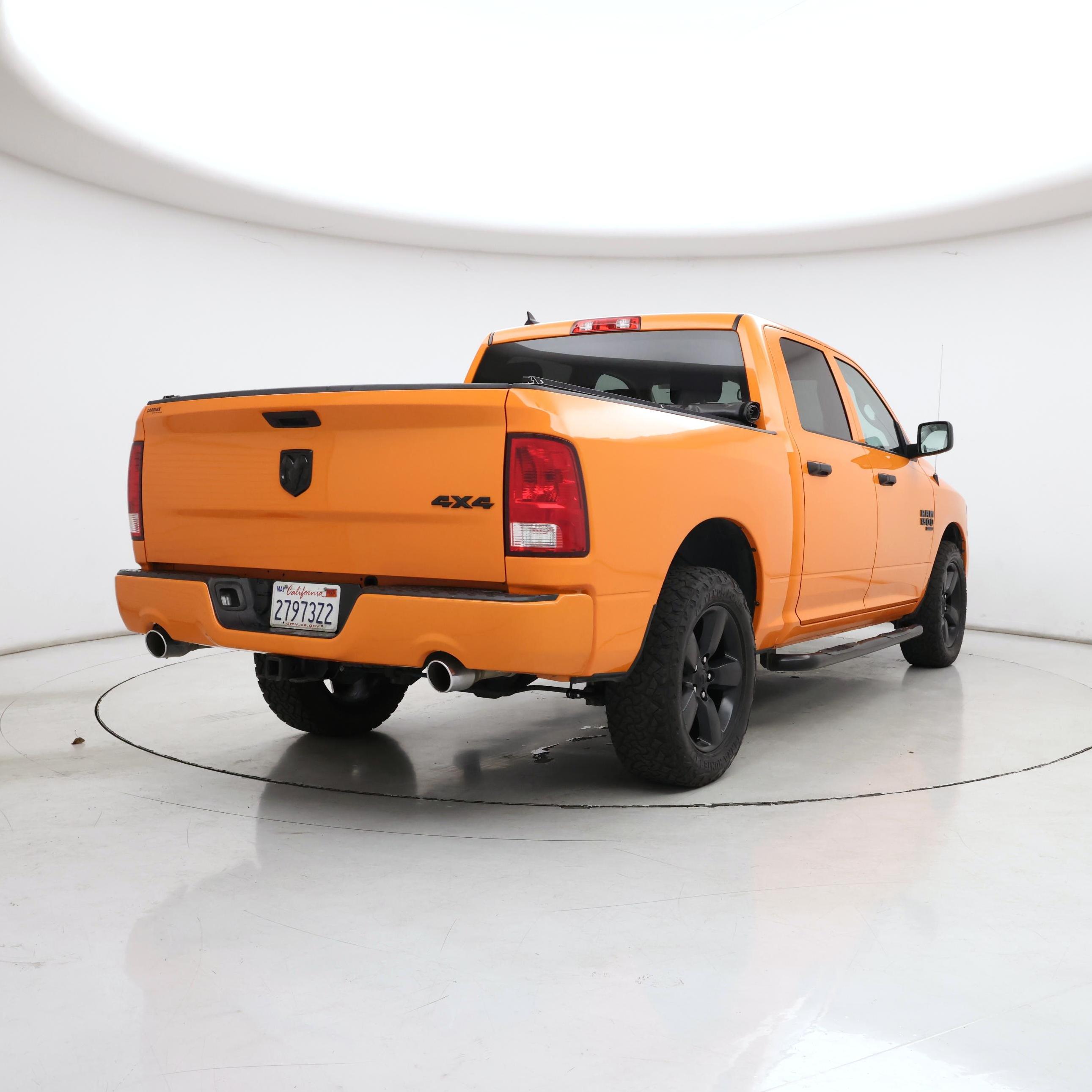 Thumbnail: 2019 RAM 1500 Classic - 8