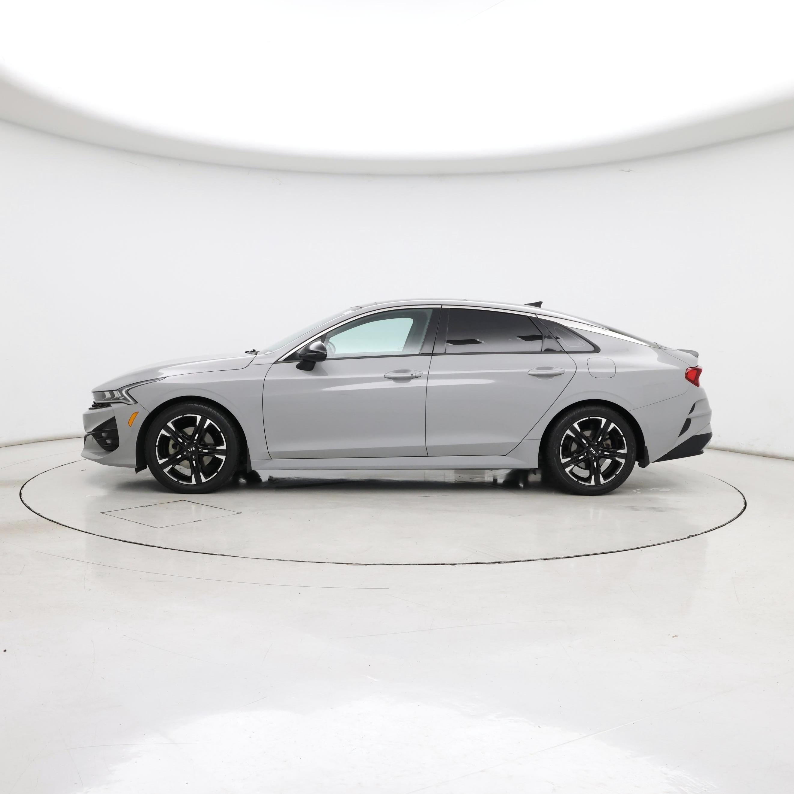 Thumbnail: 2021 Kia K5 - 3