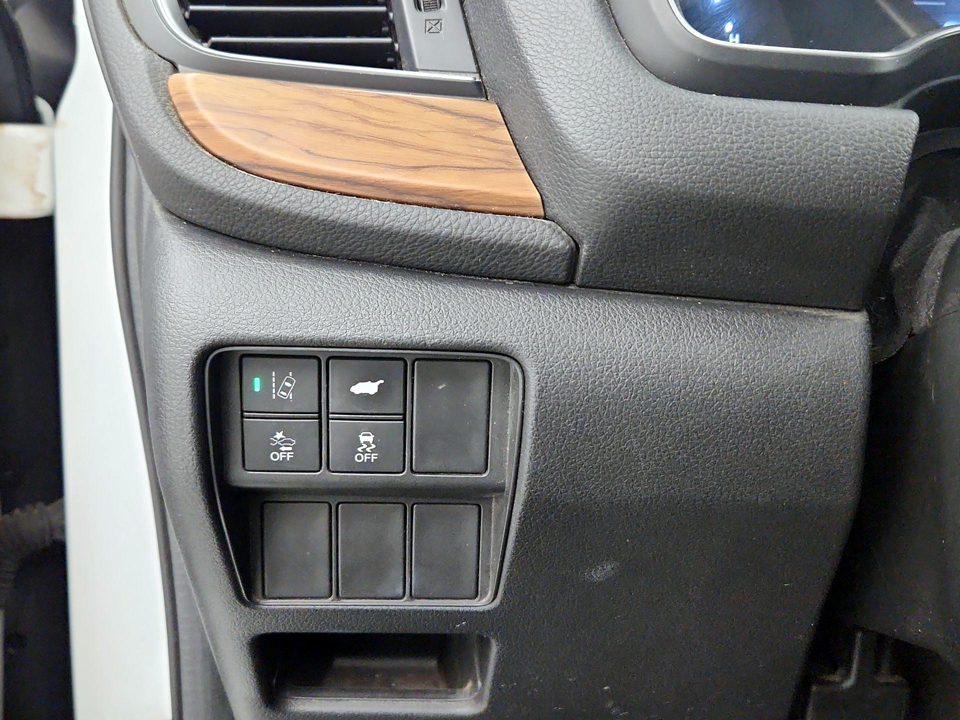 Thumbnail: 2018 Honda CR-V - 13