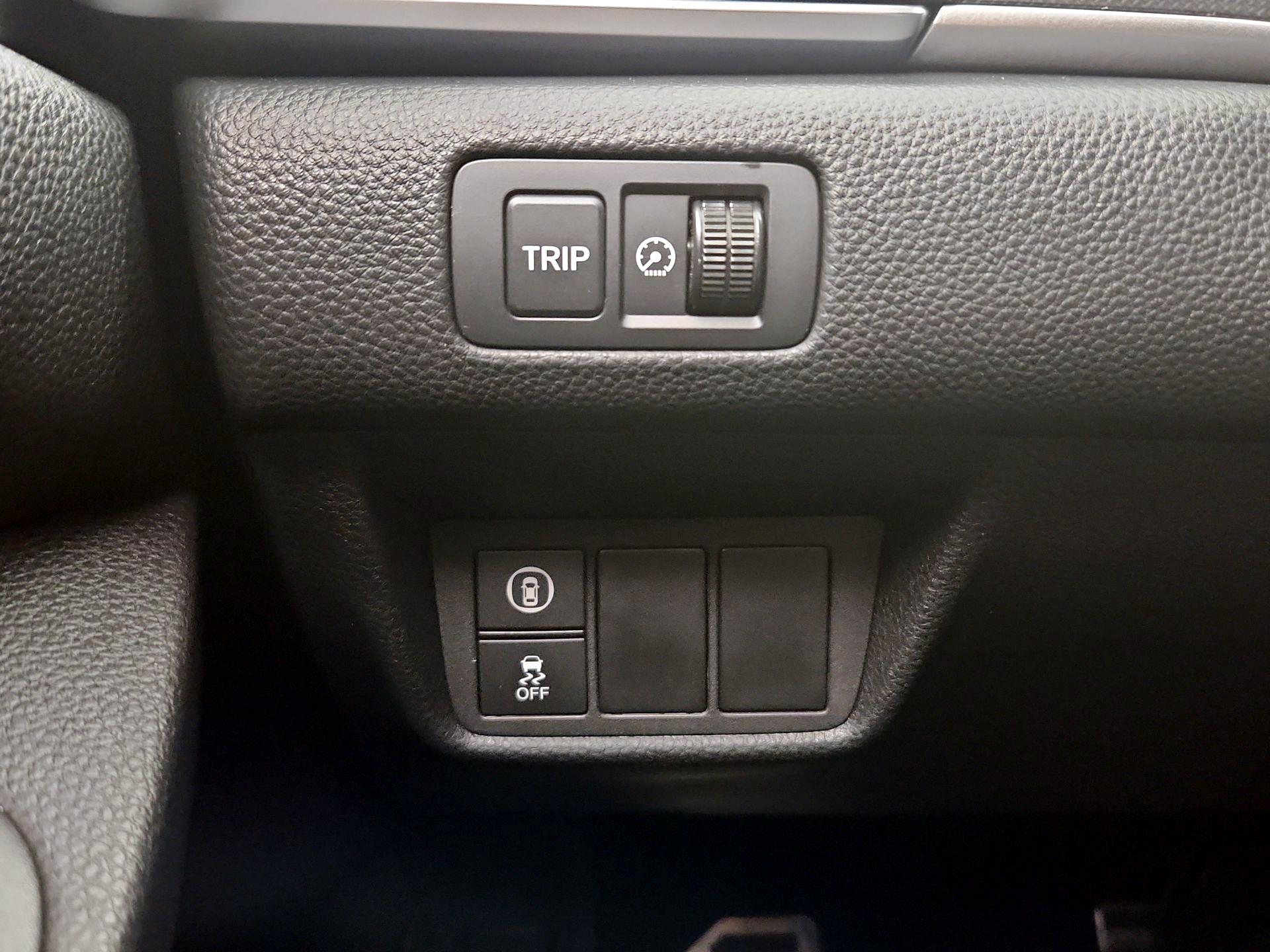 Thumbnail: 2019 Honda Accord - 13