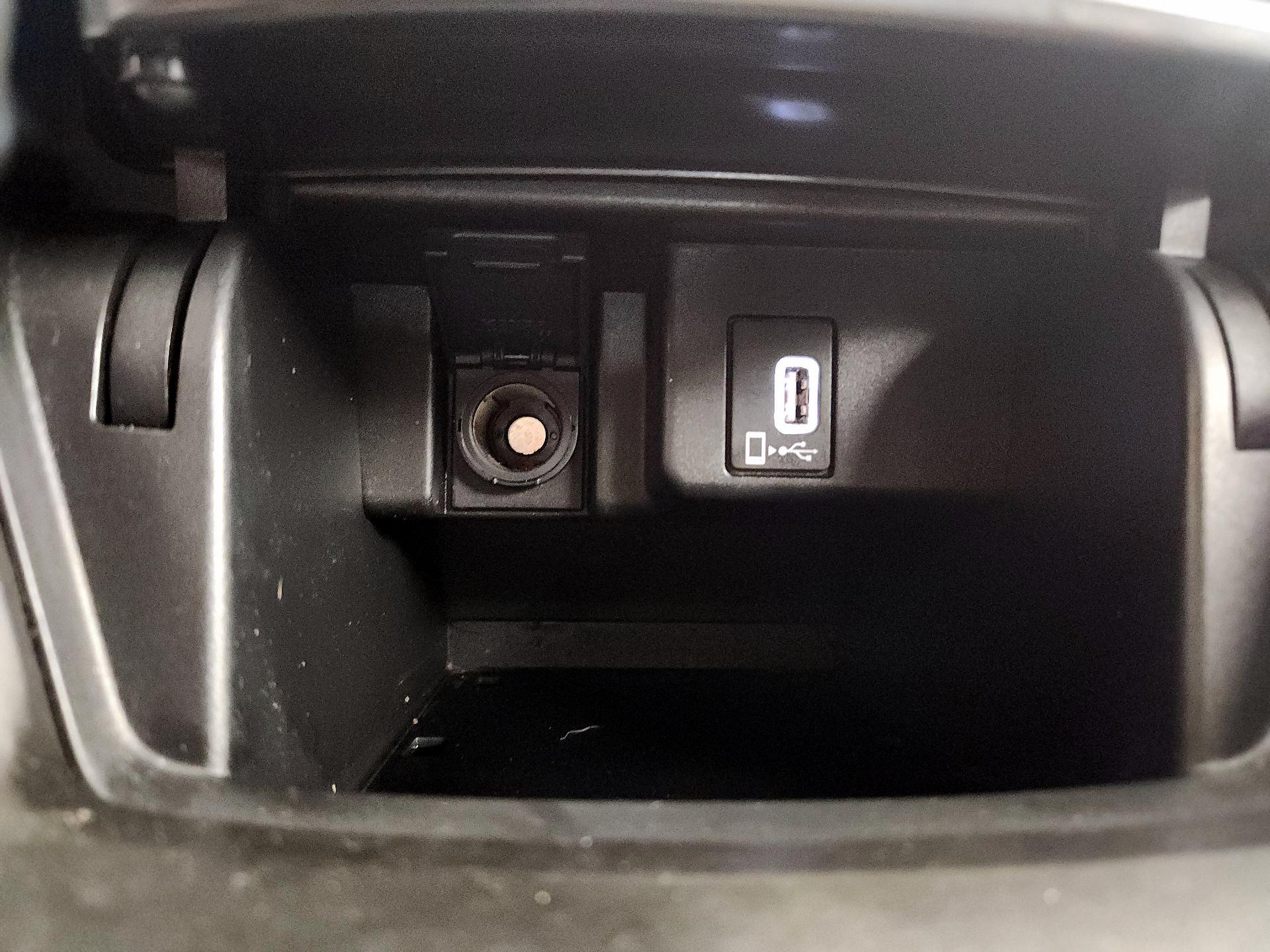 Thumbnail: 2019 Honda Accord - 18